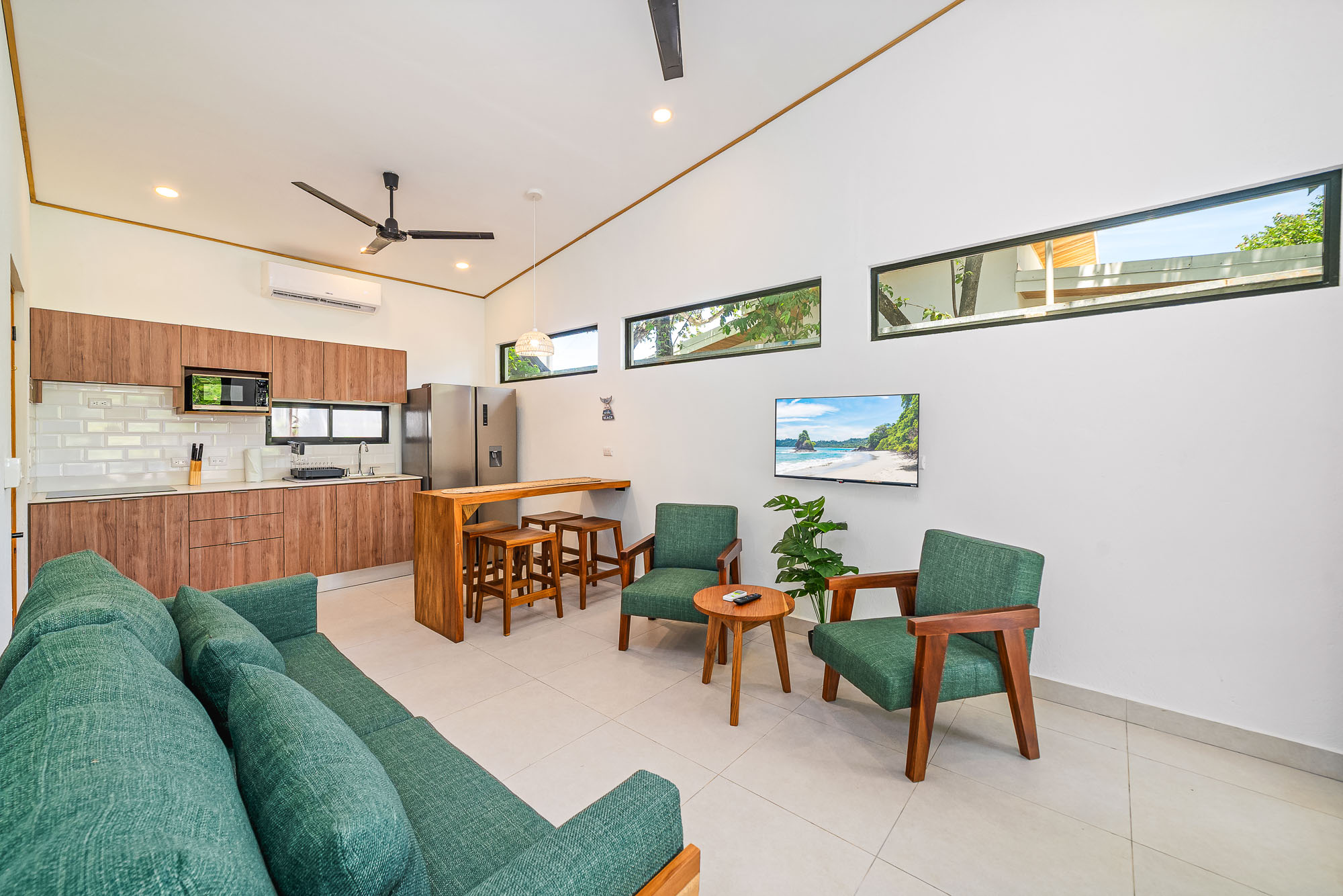 3 bed Single Family Homes For Sale in Playa Negra, Guanacaste - thumb 4