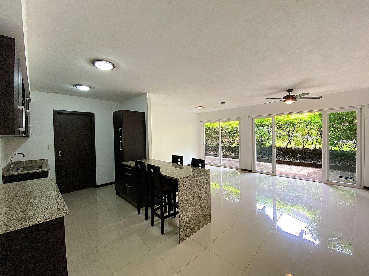 2 bed Apartment For Sale in Santa Ana, San Jose - thumb 4