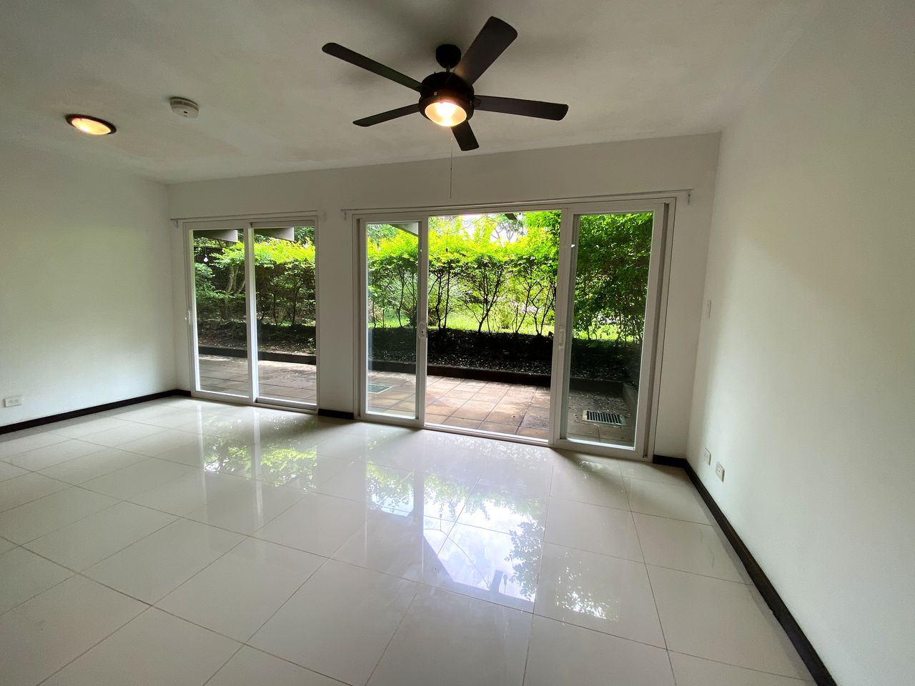 2 bed Apartment For Sale in Santa Ana, San Jose - thumb 7