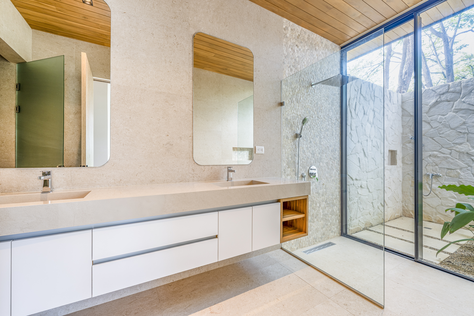 4 bed Single Family Homes For Sale in Hacienda Pinilla, Guanacaste - thumb 9