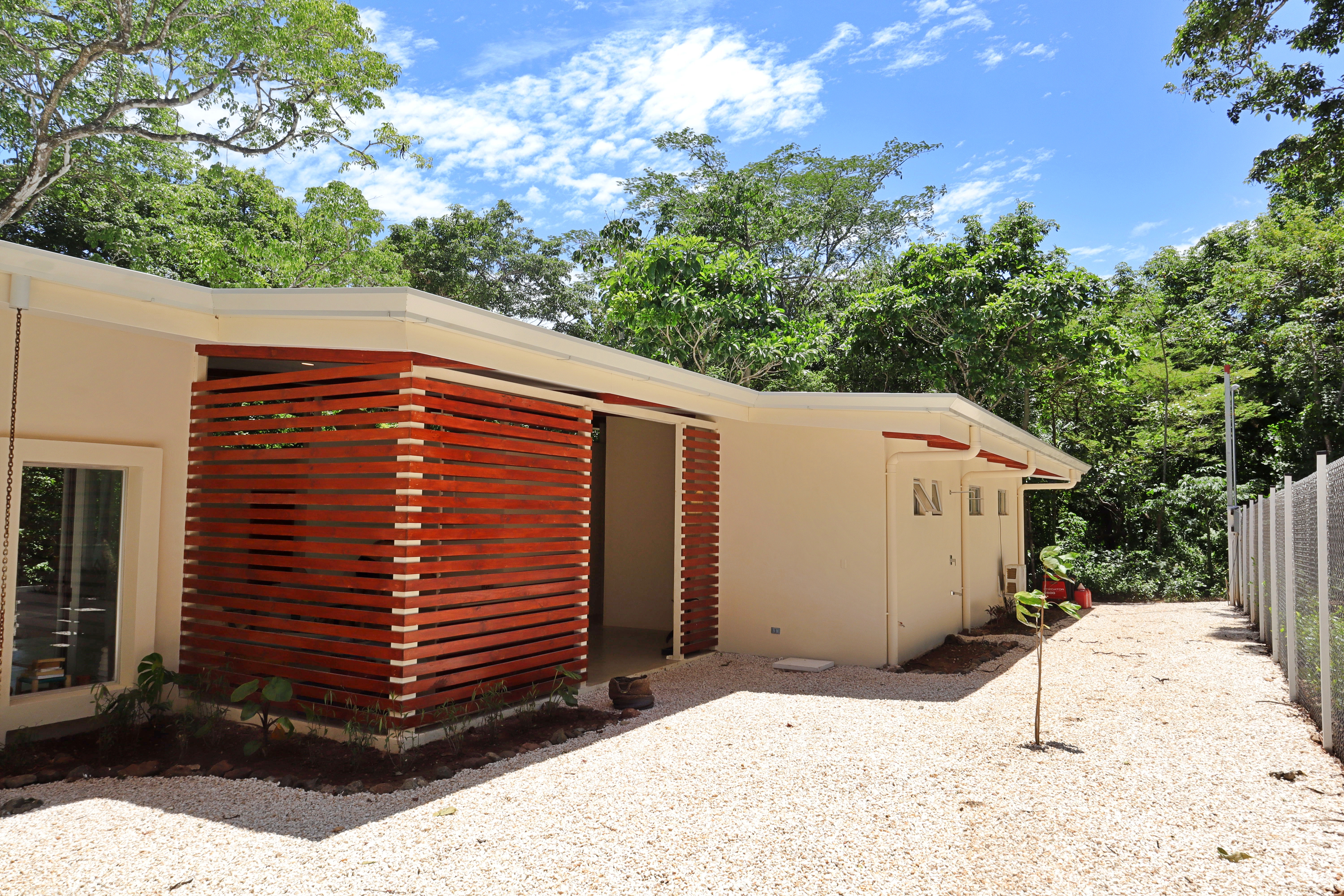 3 bed Single Family Homes For Sale in Avellanas, Guanacaste - thumb 20