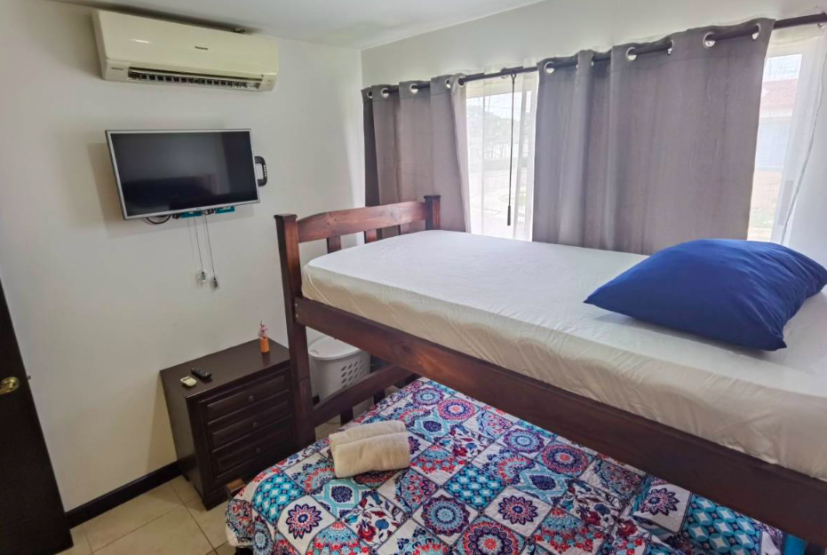 3 bed Single Family Homes For Sale in Bejuco, Puntarenas - thumb 8