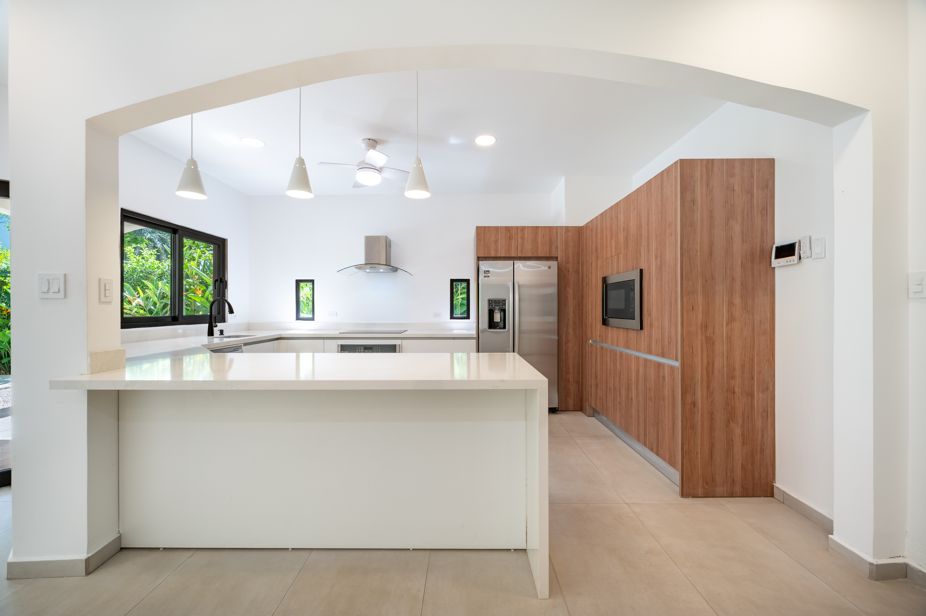 4 bed Single Family Homes For Sale in Playa Potrero, Guanacaste - thumb 7