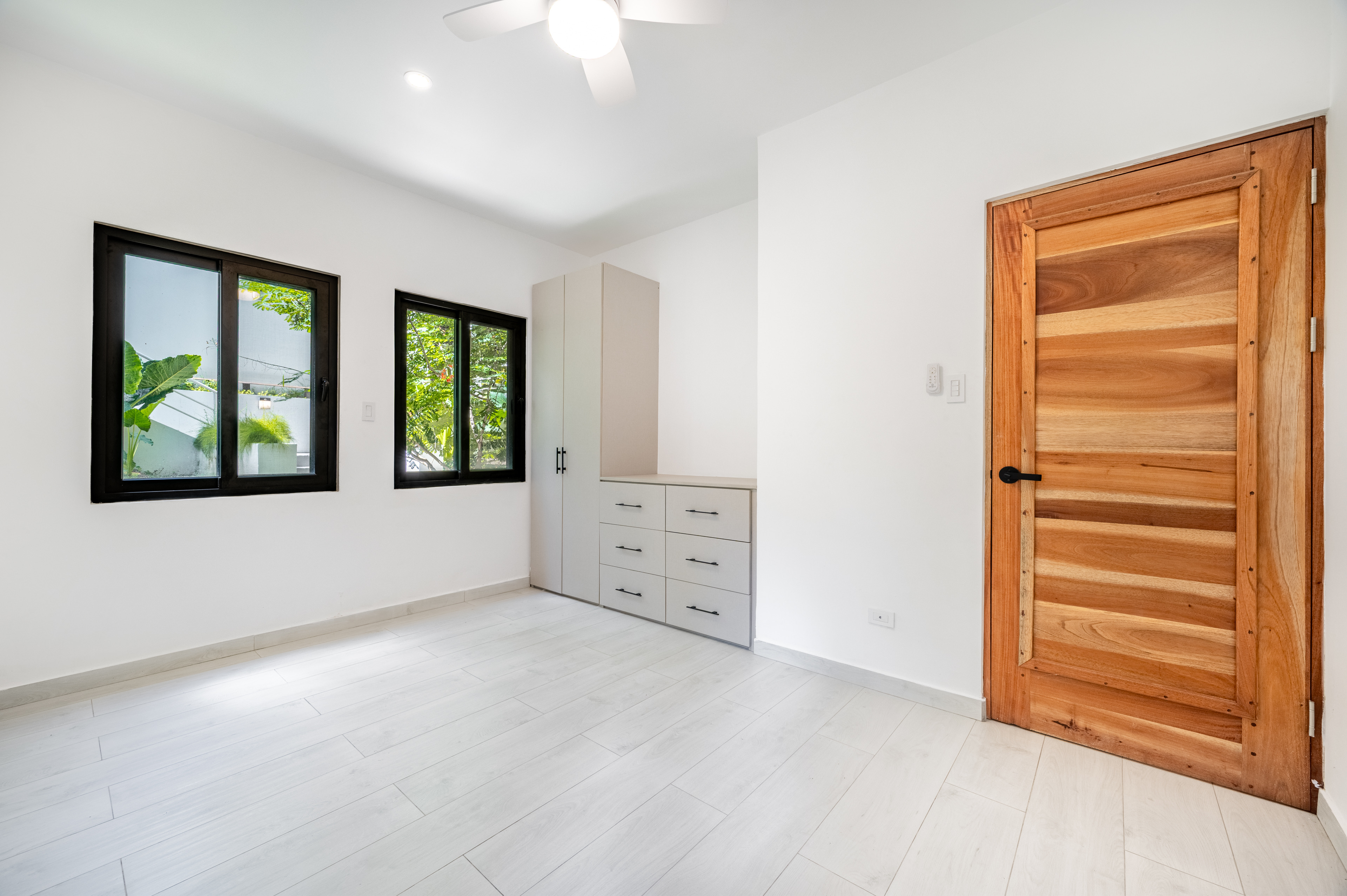 4 bed Single Family Homes For Sale in Playa Potrero, Guanacaste - thumb 14