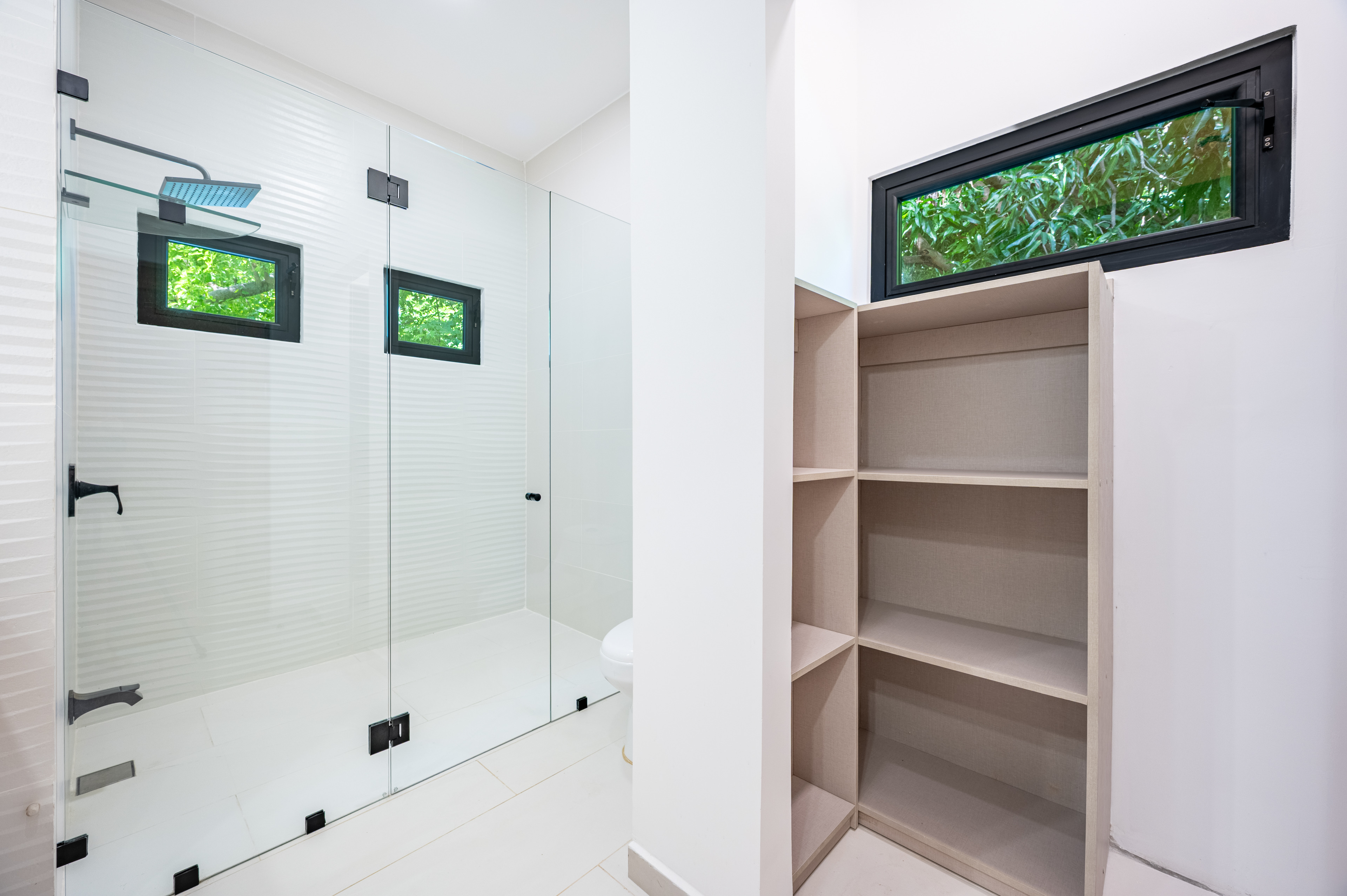 4 bed Single Family Homes For Sale in Playa Potrero, Guanacaste - thumb 19