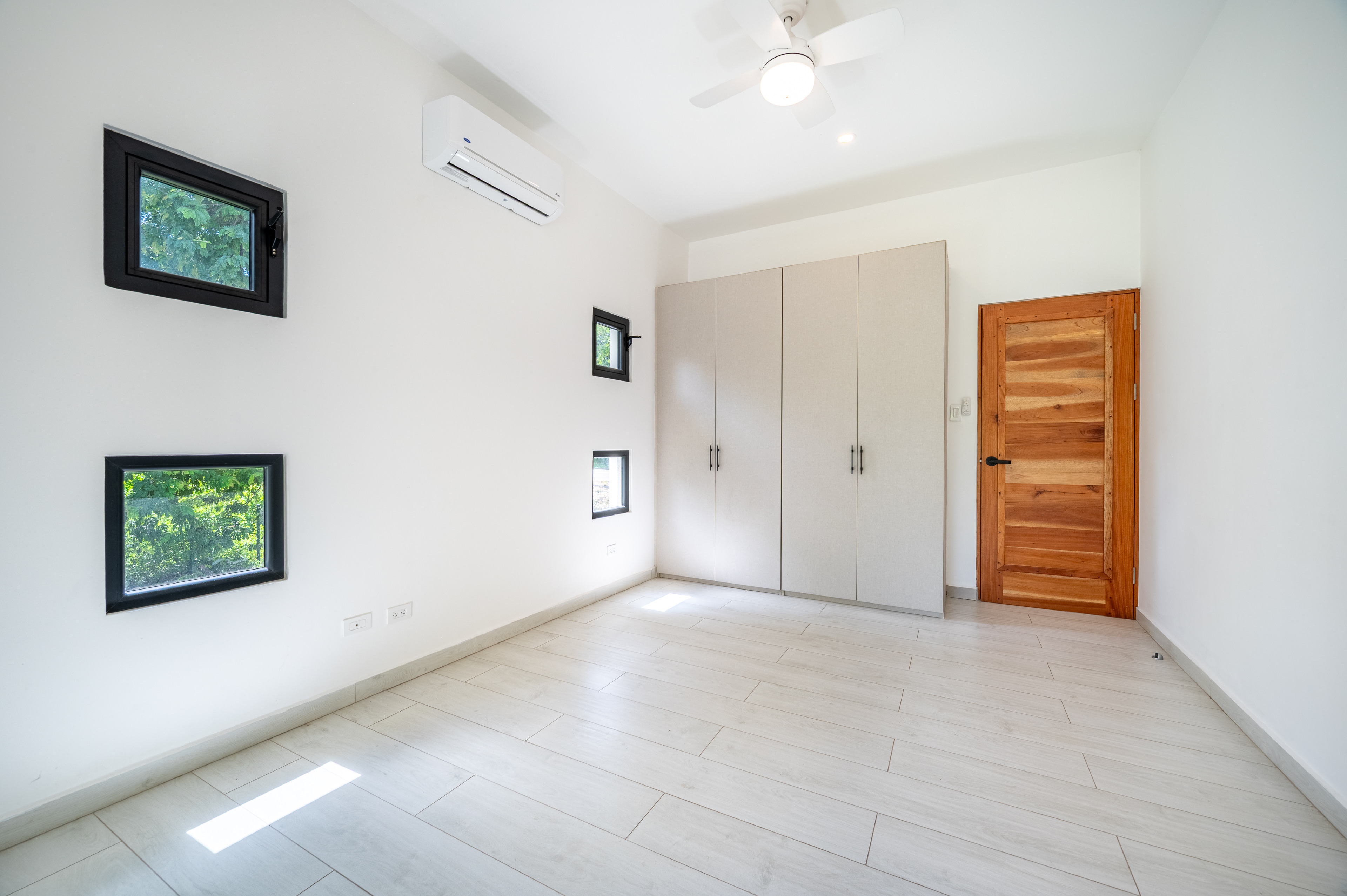 4 bed Single Family Homes For Sale in Playa Potrero, Guanacaste - thumb 22