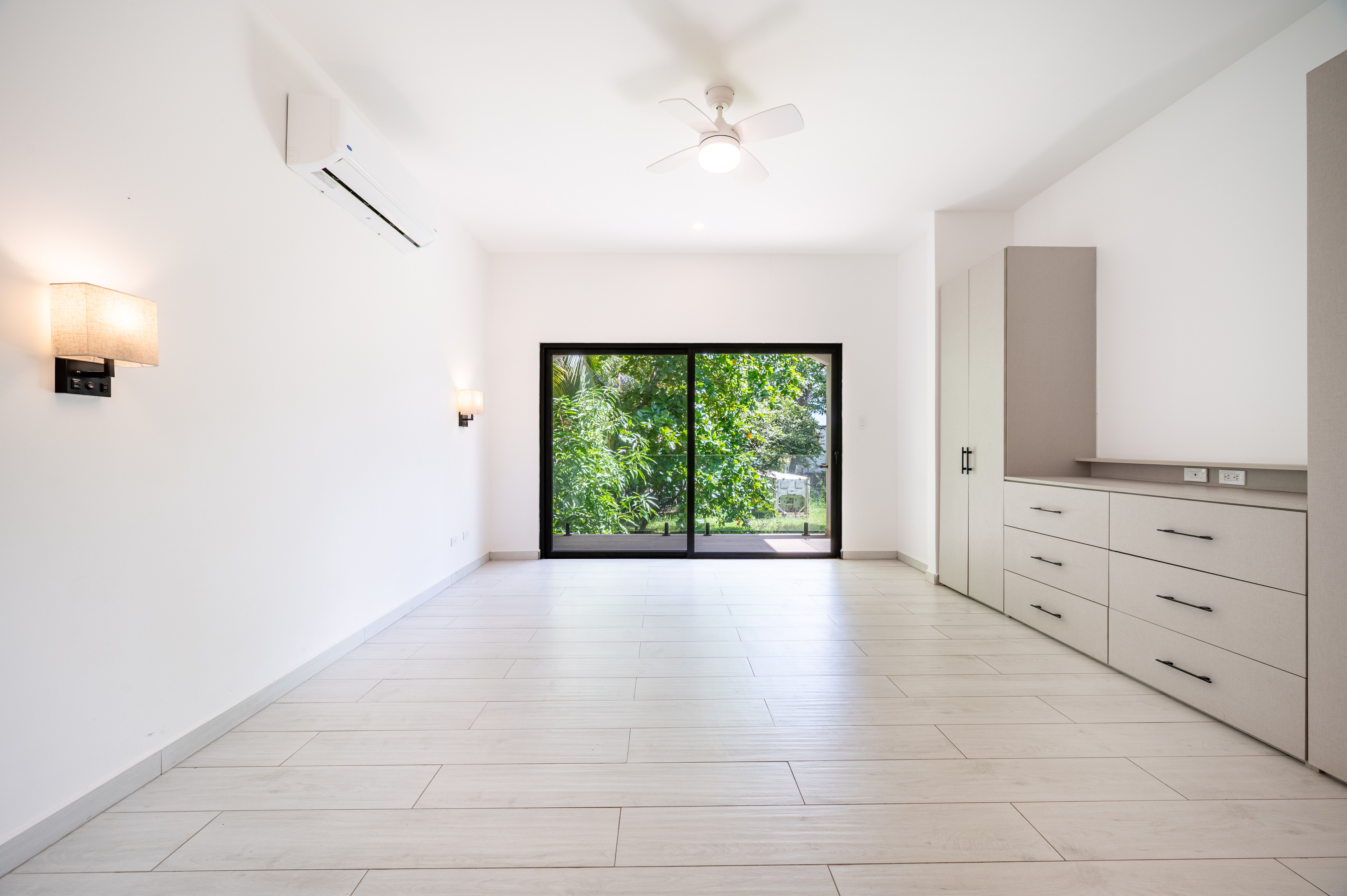 4 bed Single Family Homes For Sale in Playa Potrero, Guanacaste - thumb 16