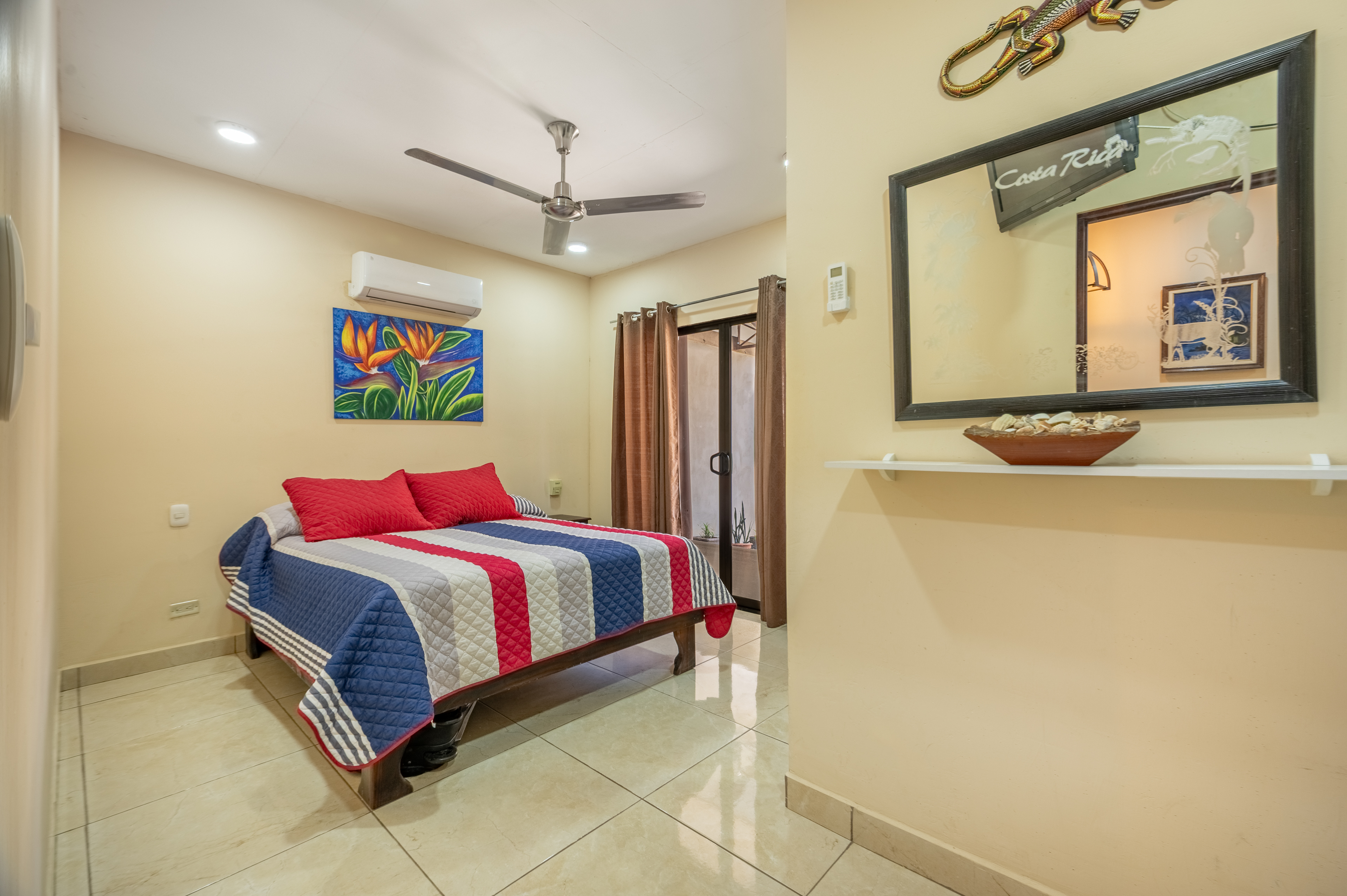 4 bed Single Family Homes For Sale in Tamarindo, Guanacaste - thumb 18