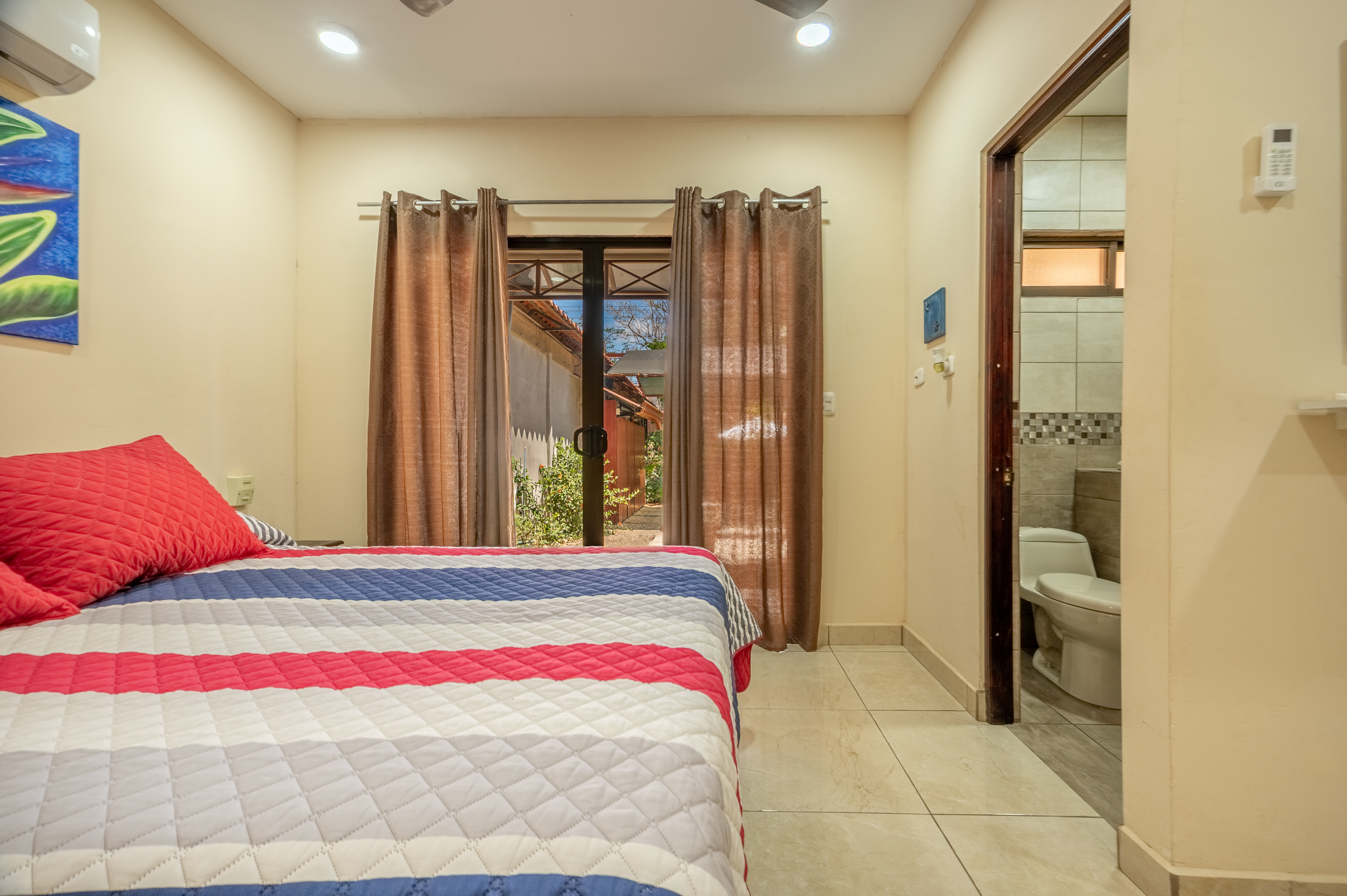 4 bed Single Family Homes For Sale in Tamarindo, Guanacaste - thumb 19