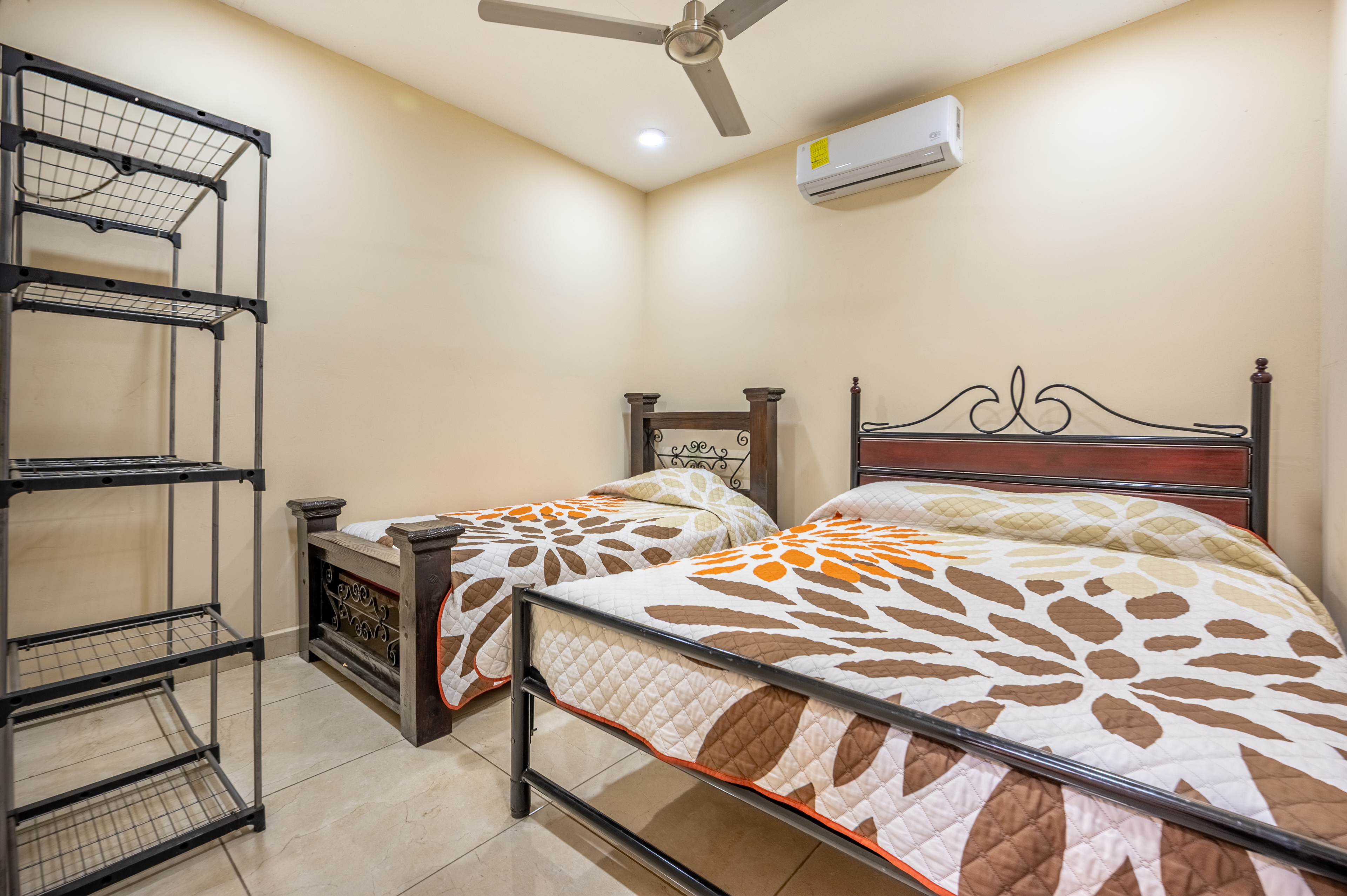 4 bed Single Family Homes For Sale in Tamarindo, Guanacaste - thumb 21