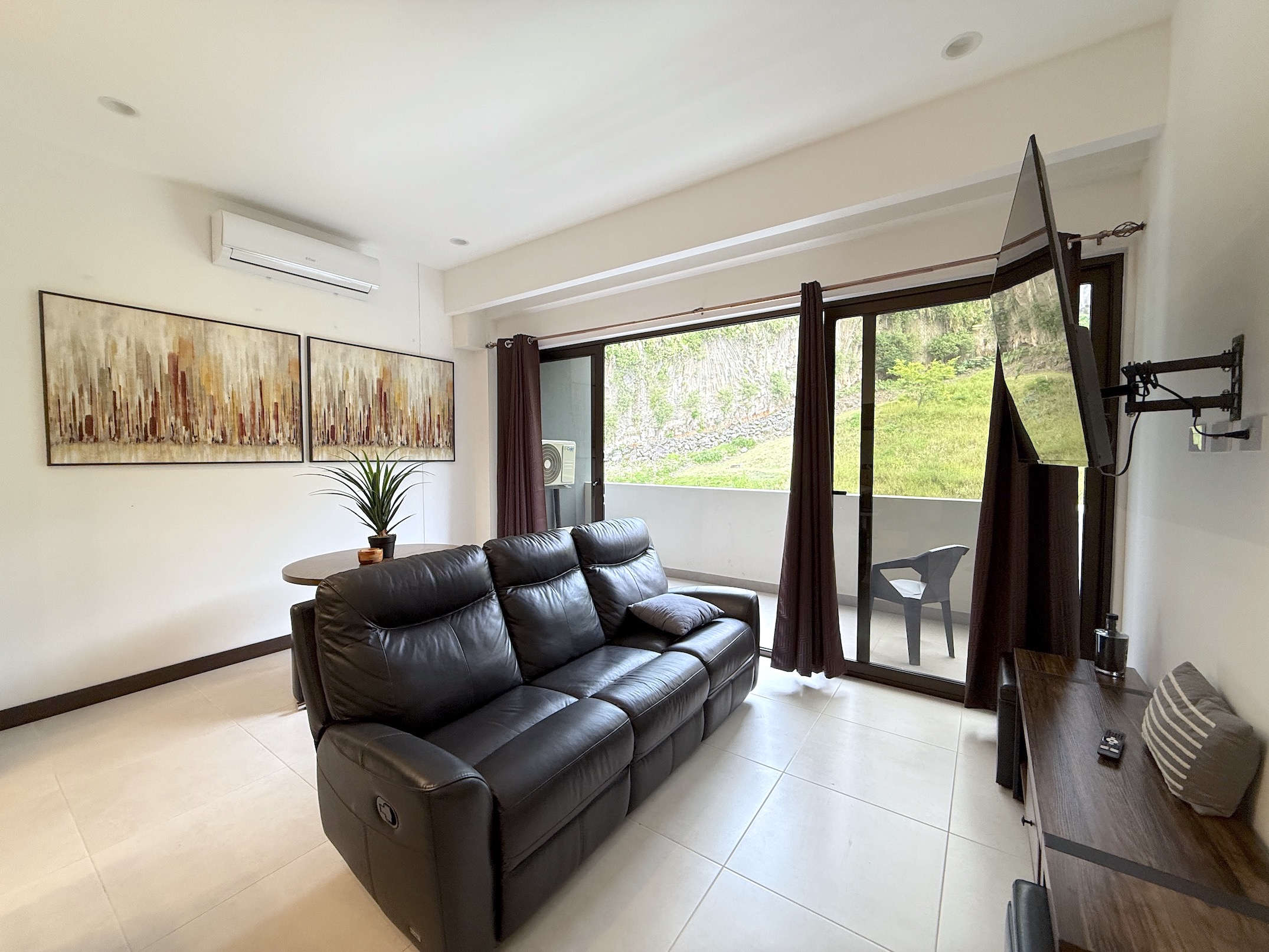 1 bed Apartment For Sale in Guachipelin De Escazu, San Jose - thumb 2