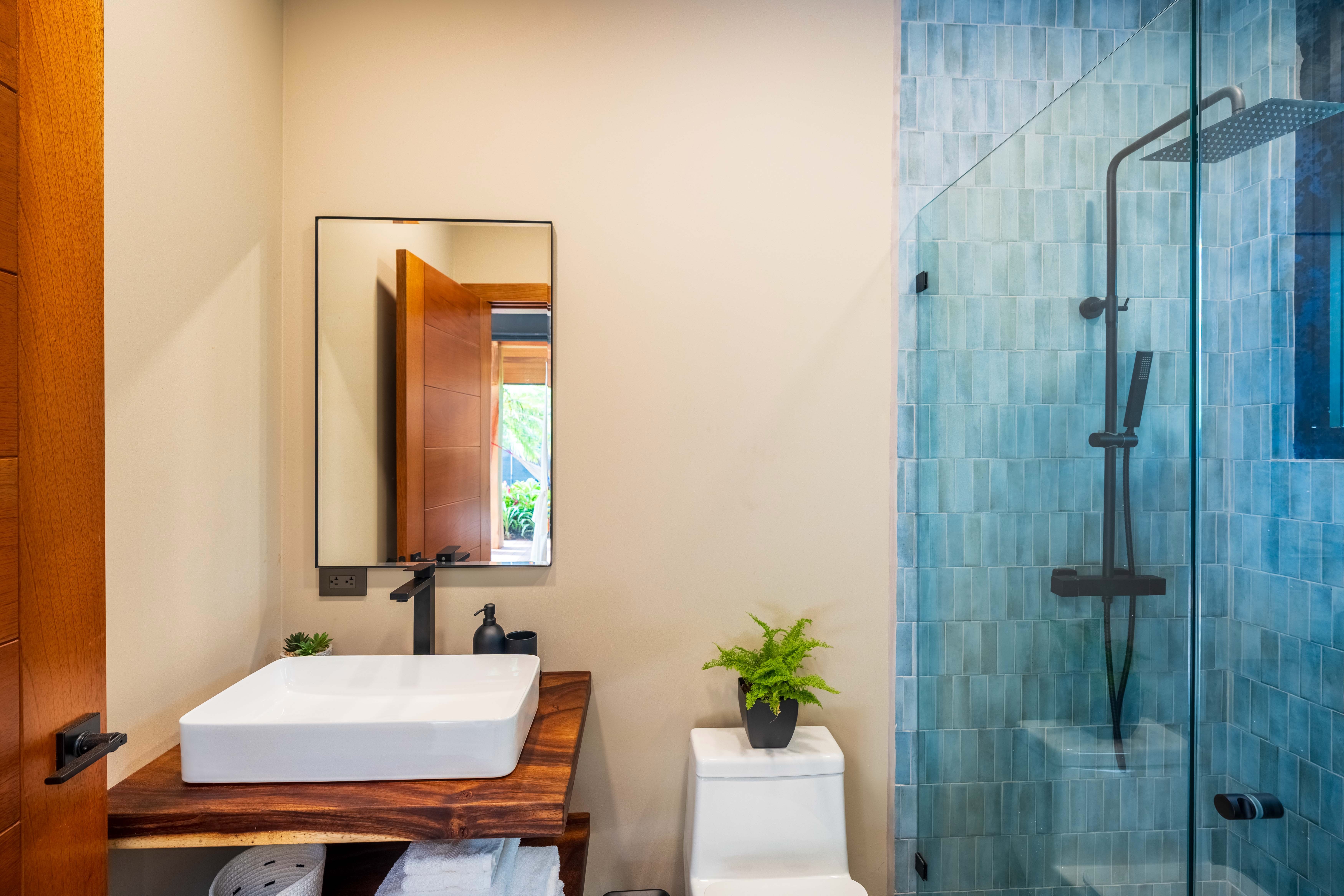 4 bed Single Family Homes For Sale in Avellanas, Guanacaste - thumb 16