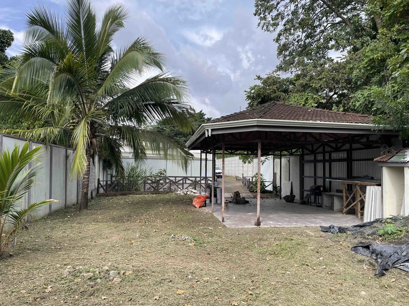 5 bed Single Family Homes For Sale in Santa Ana, San Jose - photo 3