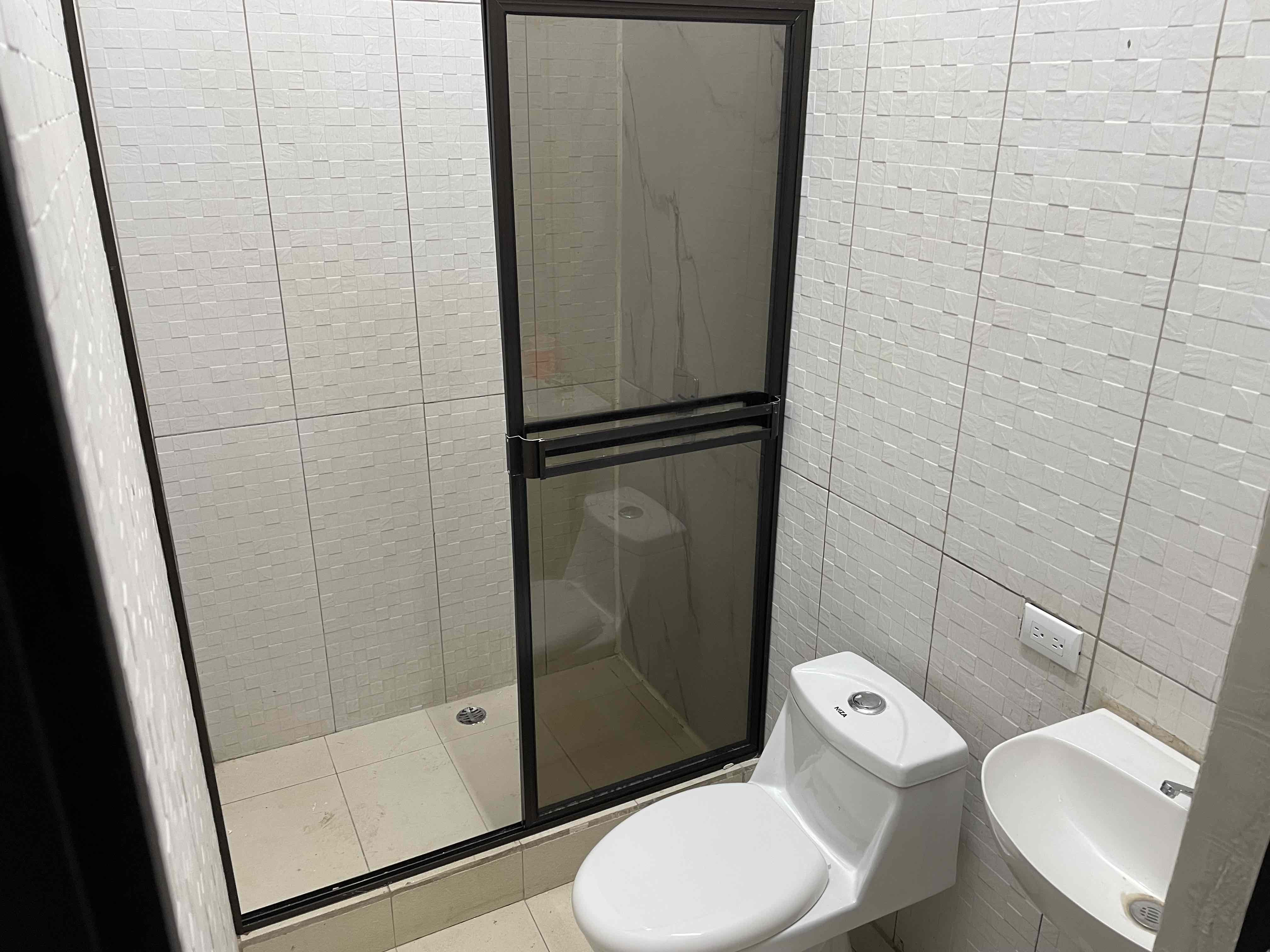 5 bed Single Family Homes For Sale in Santa Ana, San Jose - thumb 15