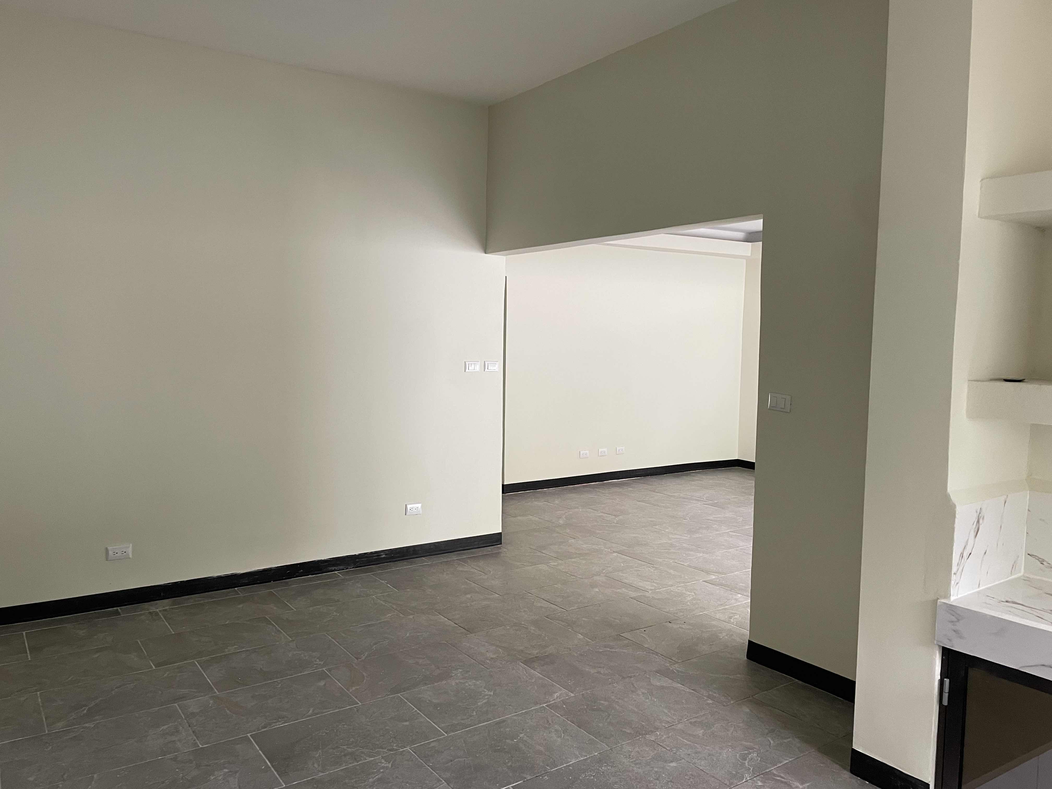 5 bed Single Family Homes For Sale in Santa Ana, San Jose - thumb 7