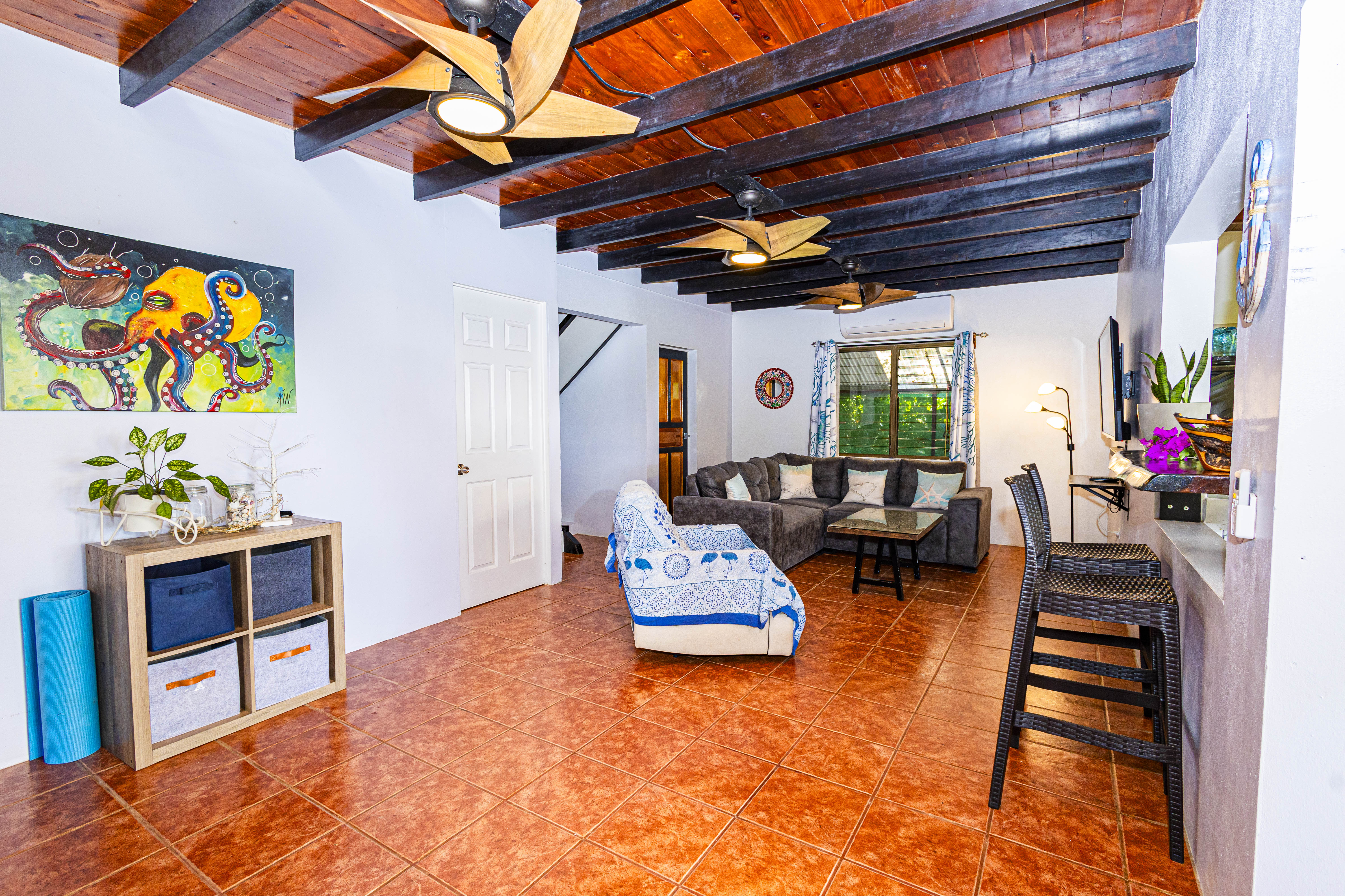 6 bed Single Family Homes For Sale in Dominical, Puntarenas - thumb 6