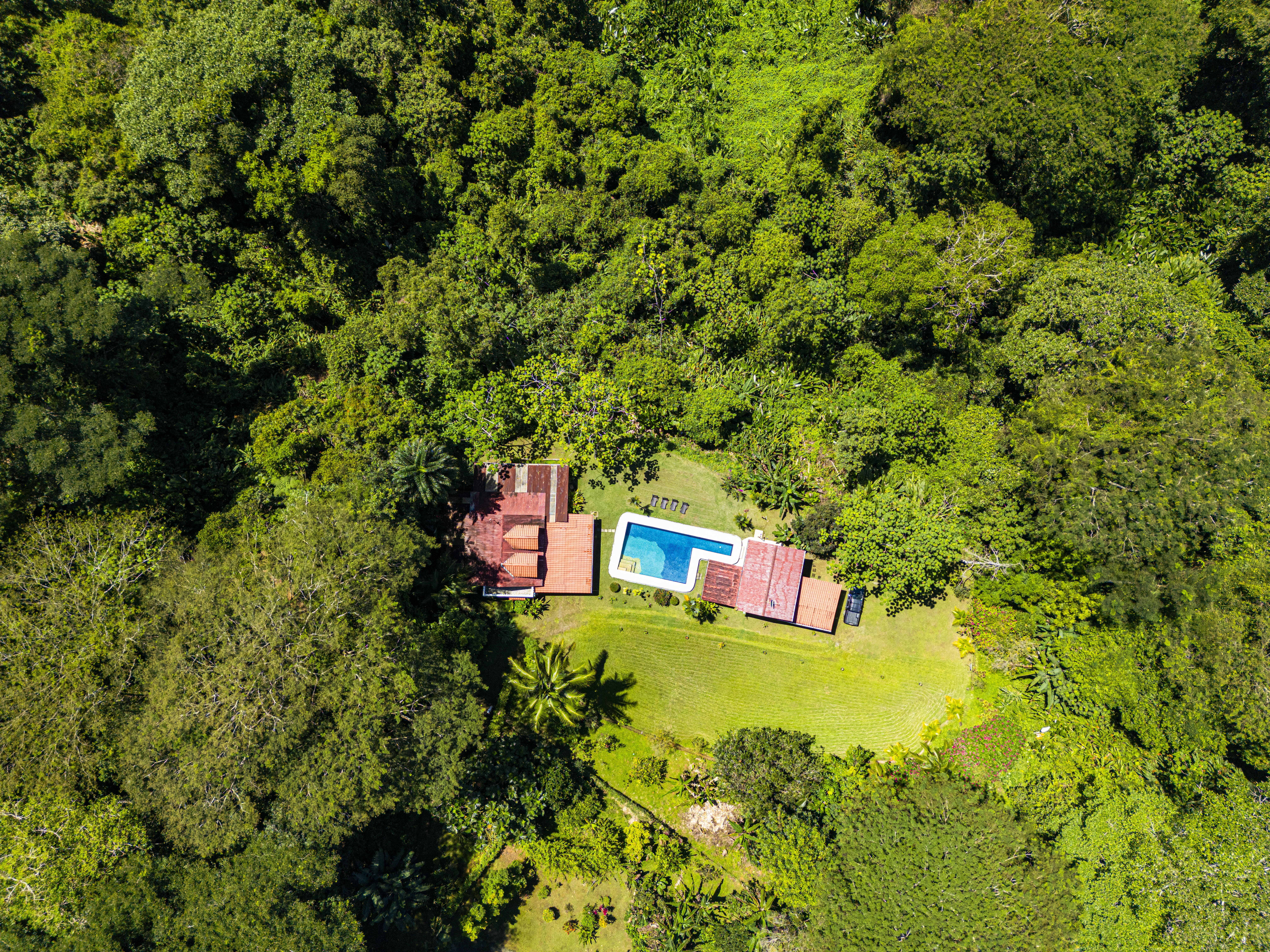6 bed Single Family Homes For Sale in Dominical, Puntarenas - thumb 27