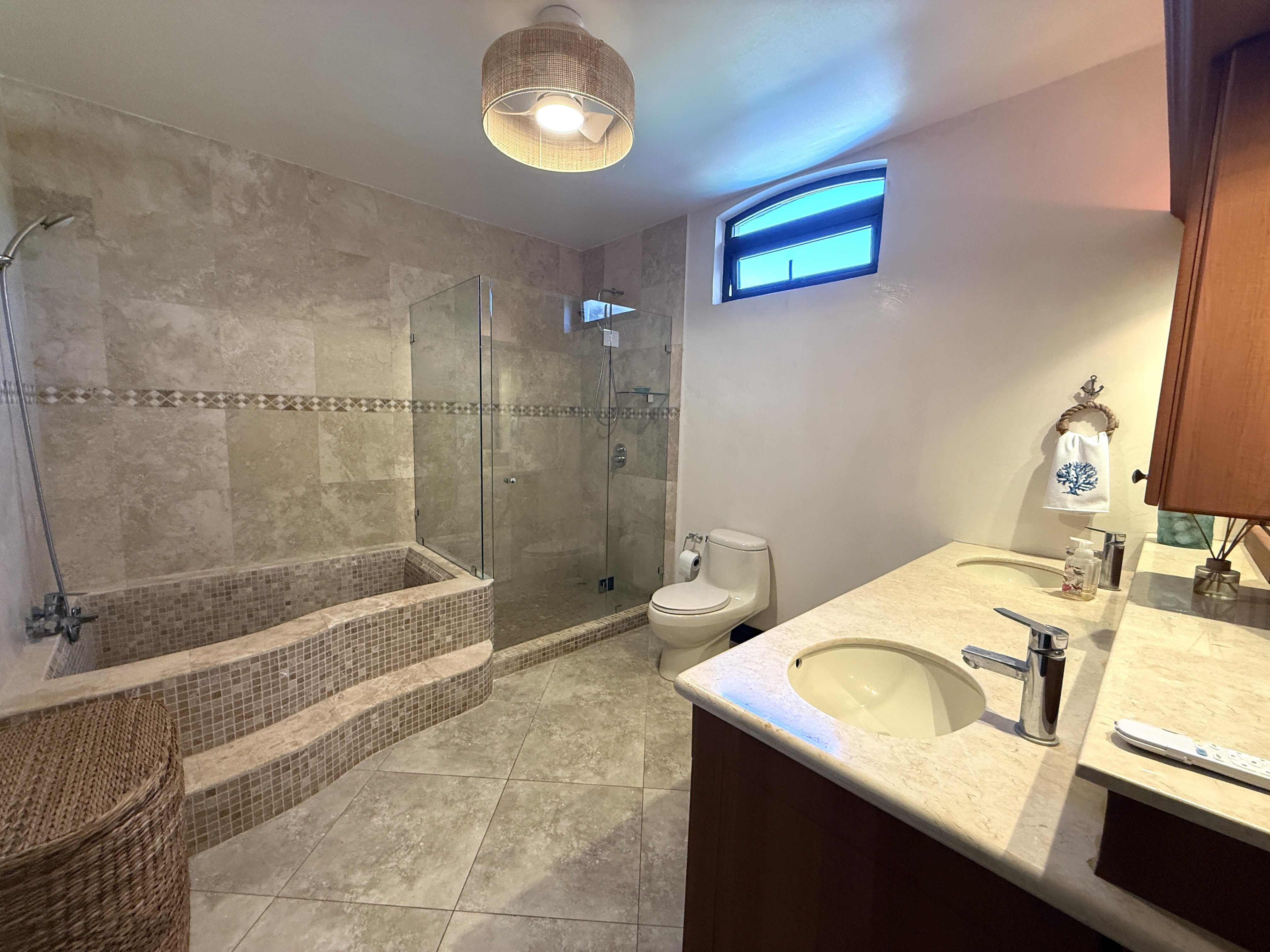 3 bed Condo For Sale in Jaco, Puntarenas - thumb 16