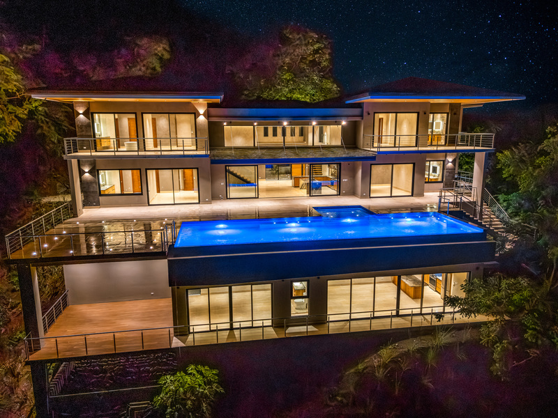 7 bed Single Family Homes For Sale in Playa Flamingo, Guanacaste - hero 27