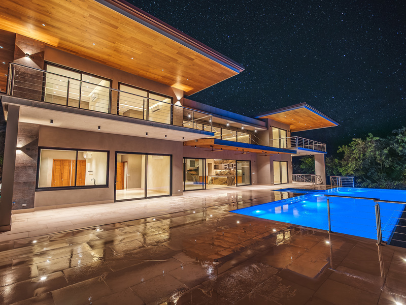 7 bed Single Family Homes For Sale in Playa Flamingo, Guanacaste - hero 4