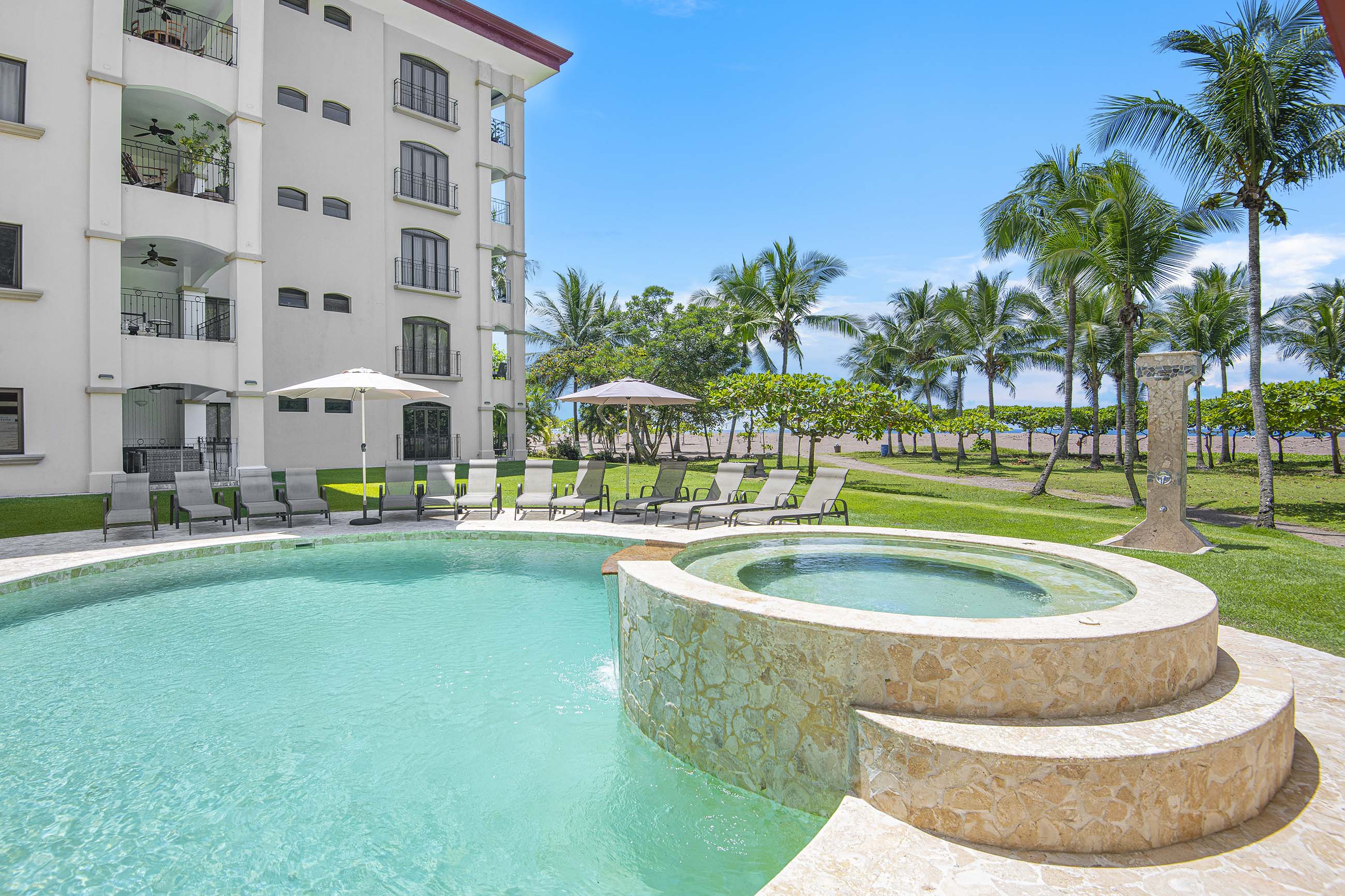 3 bed Condo For Sale in Jaco, Puntarenas - thumb 4