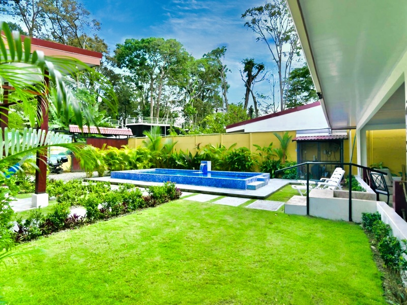 3 bed Single Family Homes For Sale in Puerto Viejo, Limón - hero 4