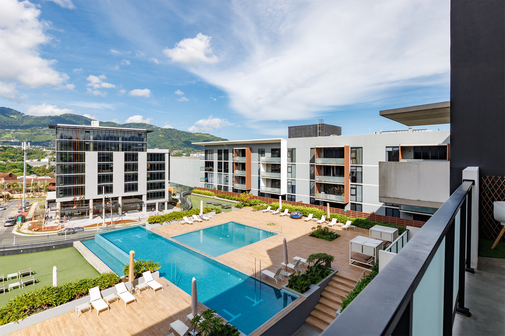 3 bed Apartment For Sale in Escazu, San Jose - thumb 3