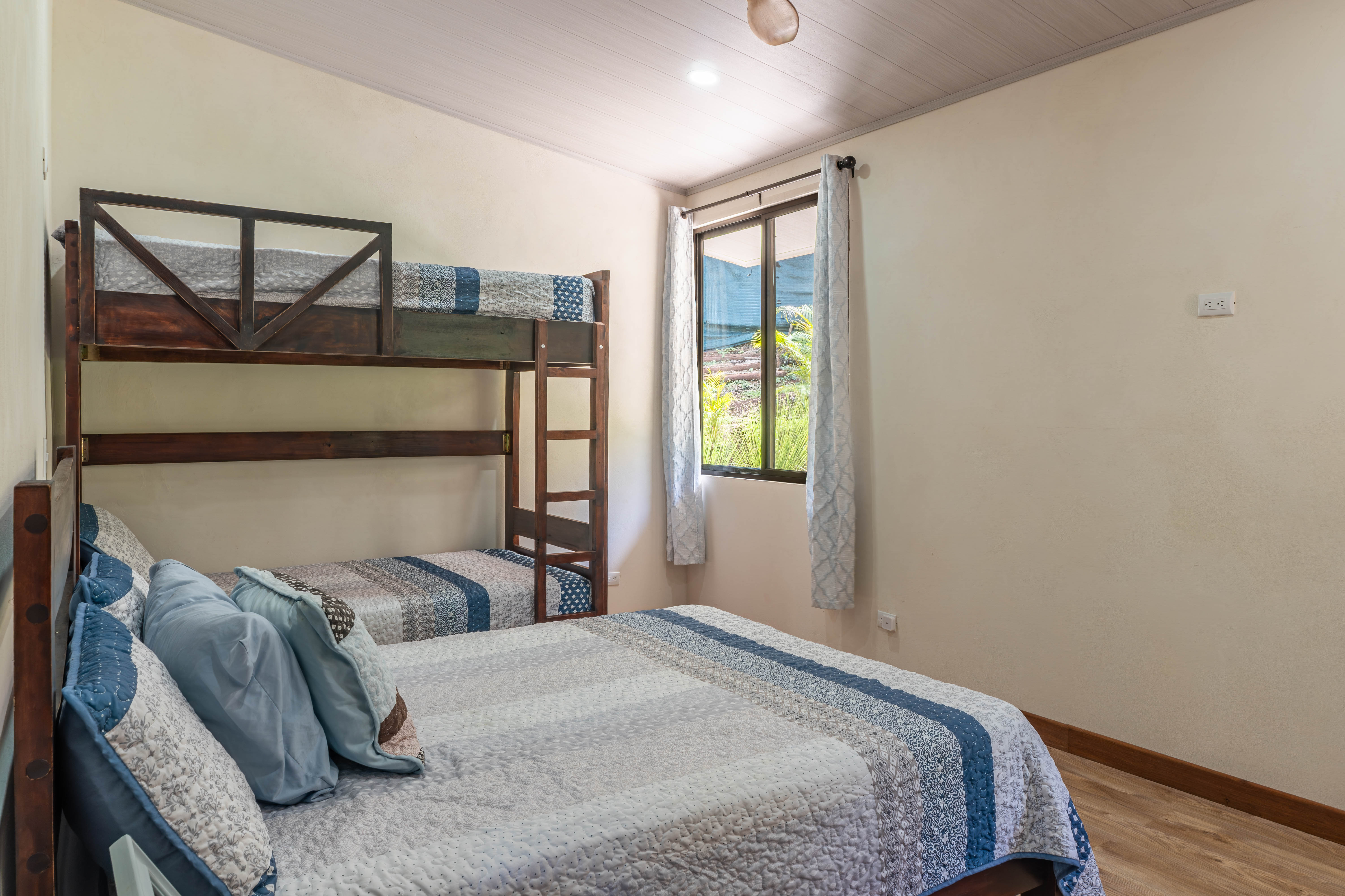 3 bed Single Family Homes For Sale in Playa Carrillo, Guanacaste - thumb 15