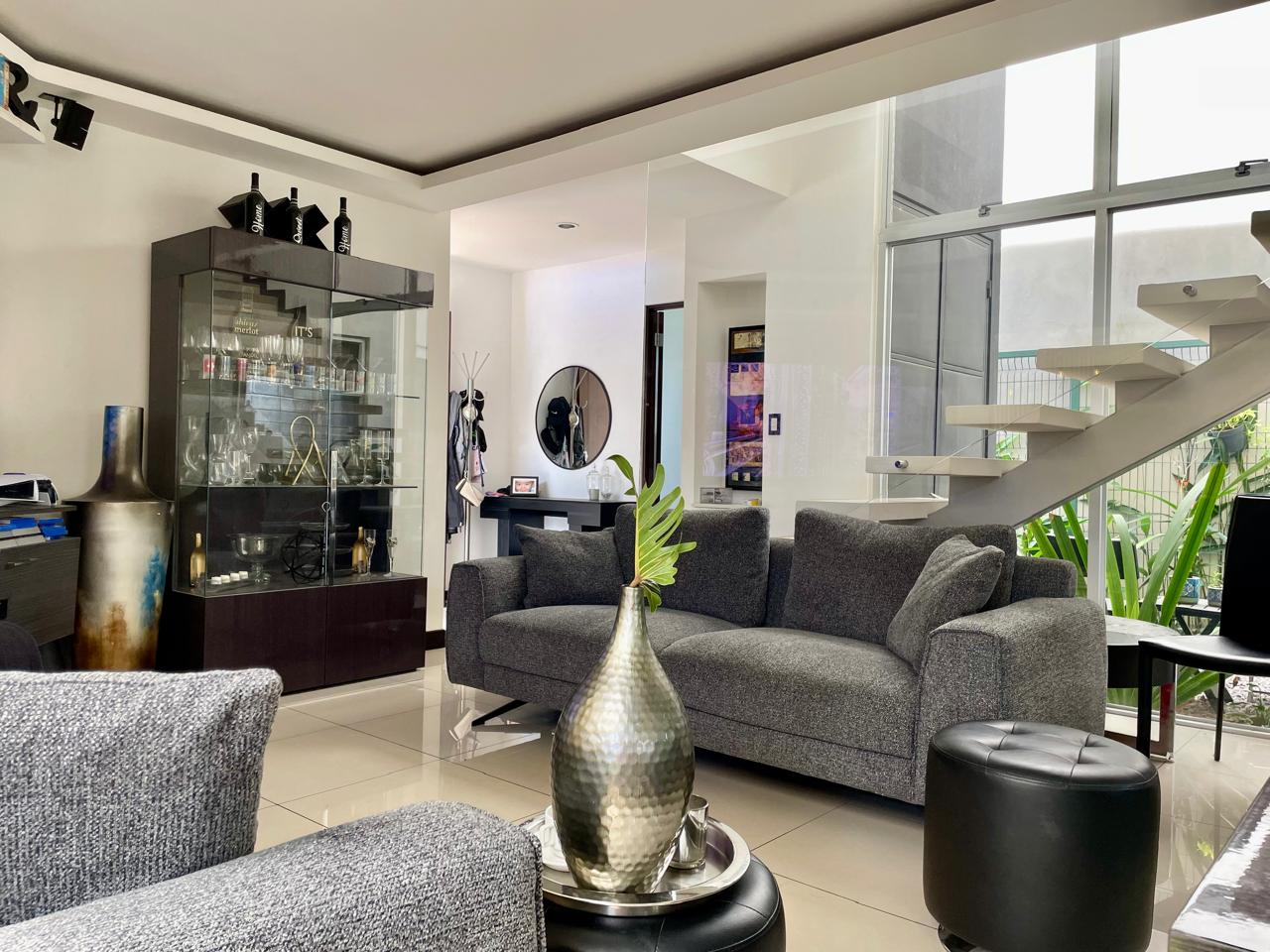 3 bed Condo For Sale in Santa Ana, San Jose - thumb 3