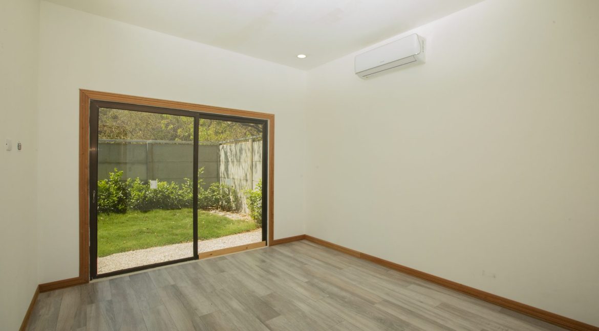 2 bed Single Family Homes For Sale in Playas Del Coco, Guanacaste - thumb 8
