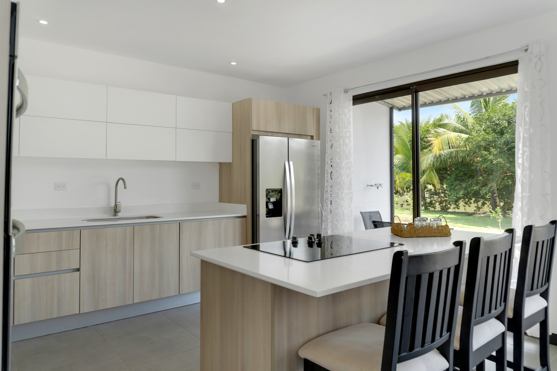 4 bed Single Family Homes For Sale in Playa Hermosa, Puntarenas - thumb 22