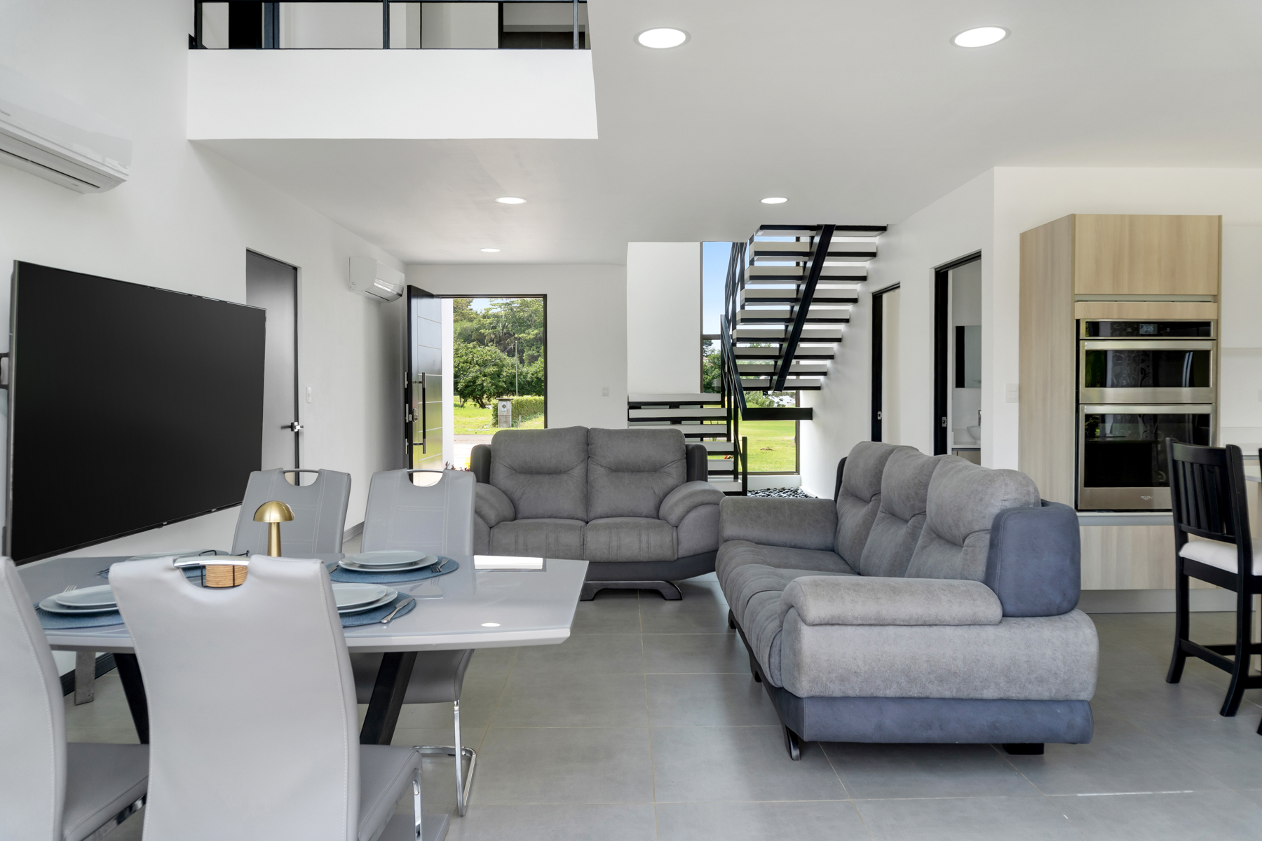 4 bed Single Family Homes For Sale in Playa Hermosa, Puntarenas - thumb 26