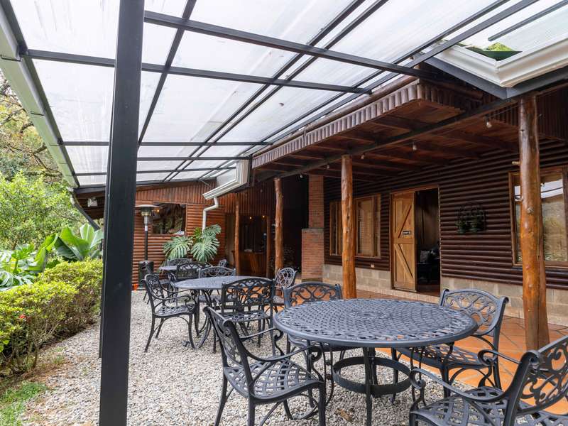 12 bed Hotel / Leisure For Sale in Dota, San Jose - 1