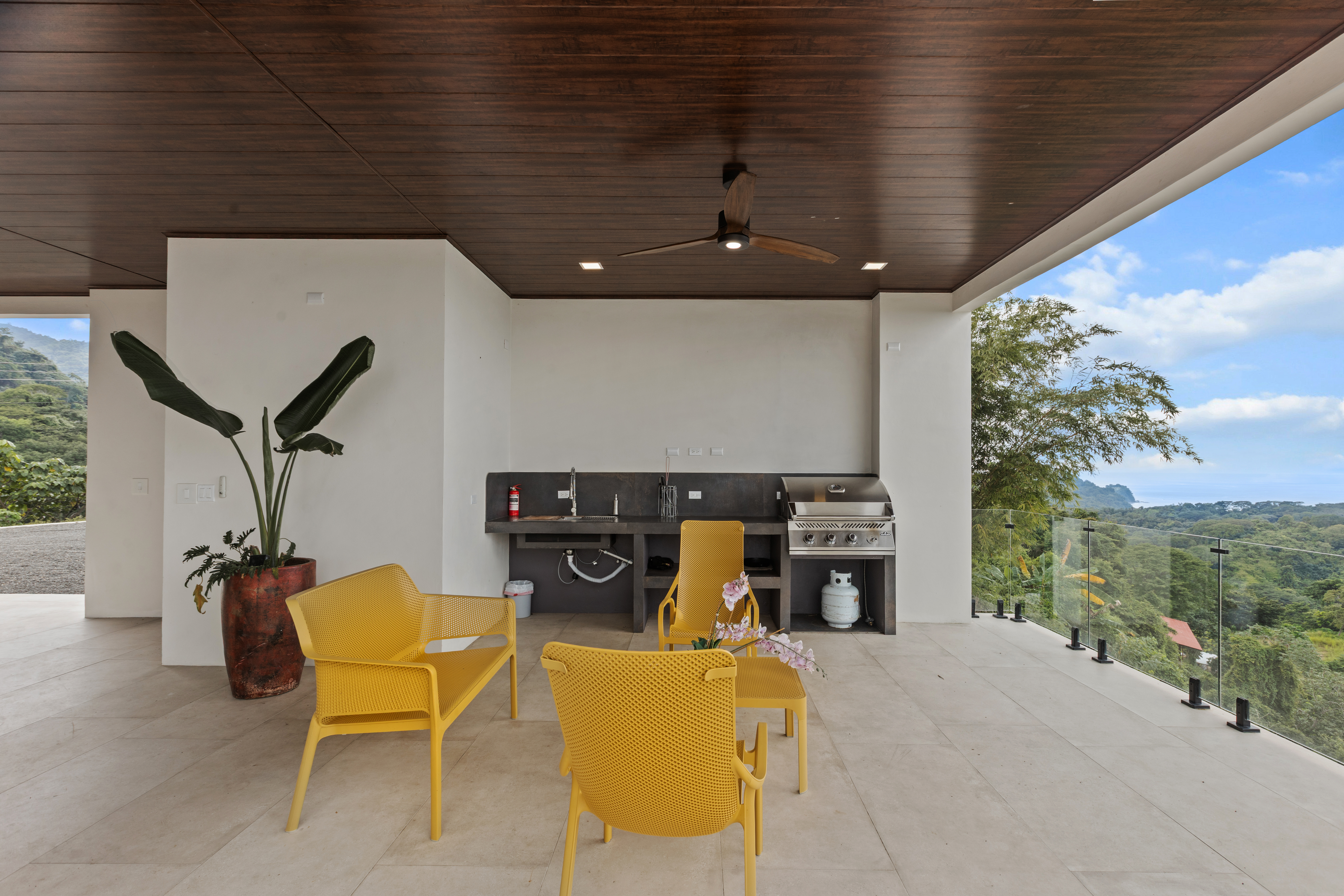 6 bed Single Family Homes For Sale in Tarcoles, Puntarenas - thumb 25