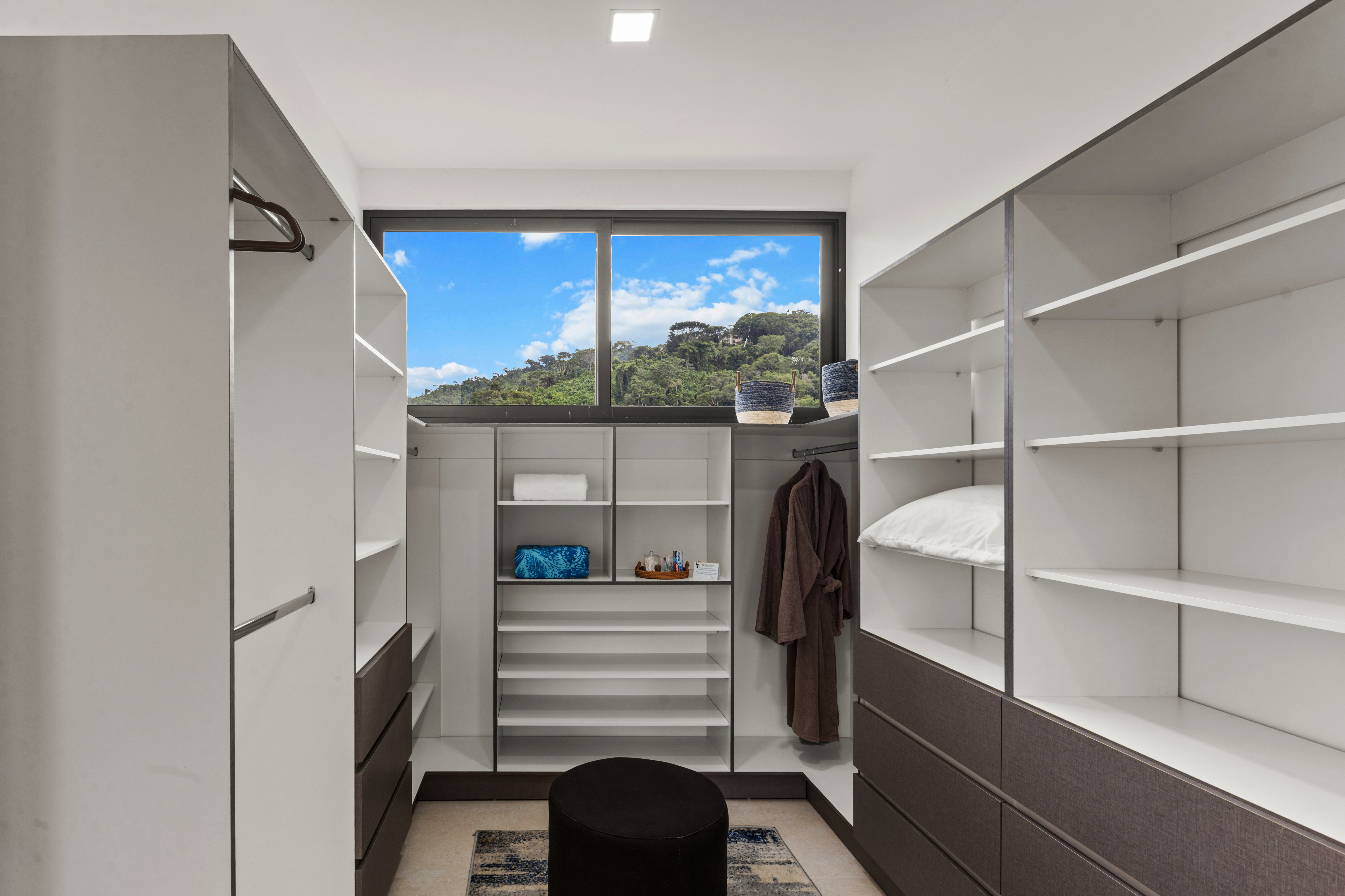 6 bed Single Family Homes For Sale in Tarcoles, Puntarenas - thumb 16