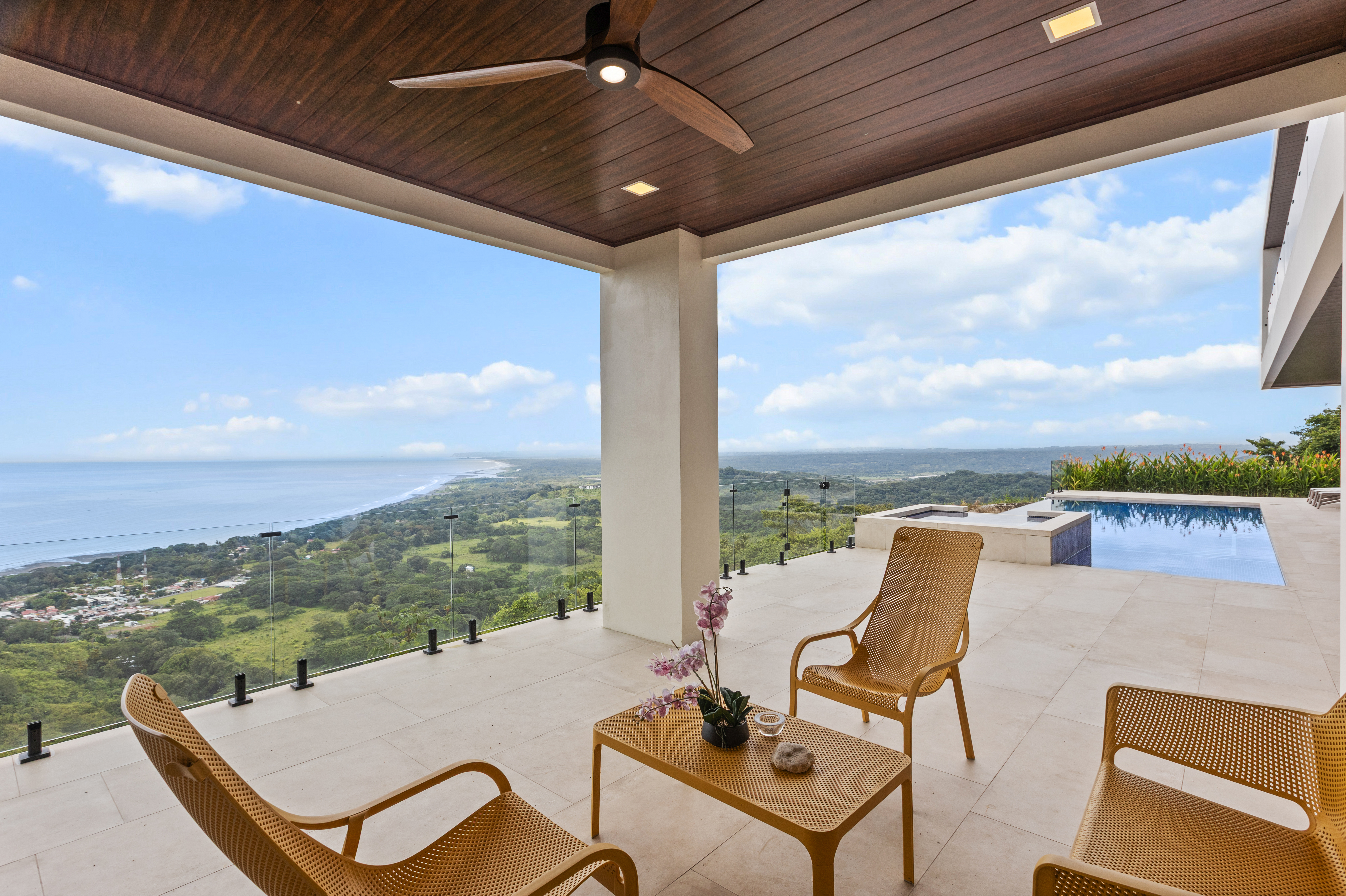 6 bed Single Family Homes For Sale in Tarcoles, Puntarenas - thumb 24