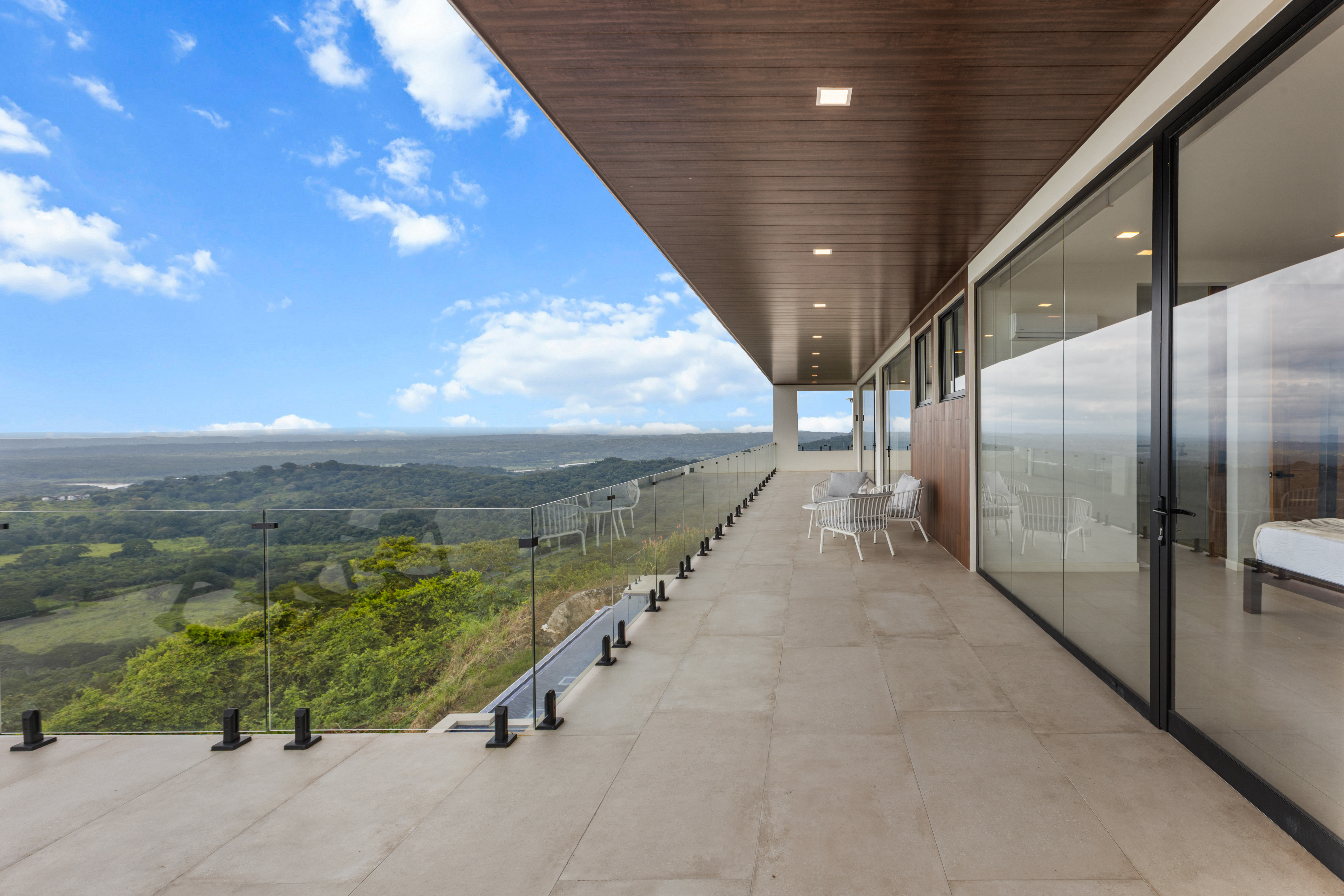 6 bed Single Family Homes For Sale in Tarcoles, Puntarenas - thumb 21