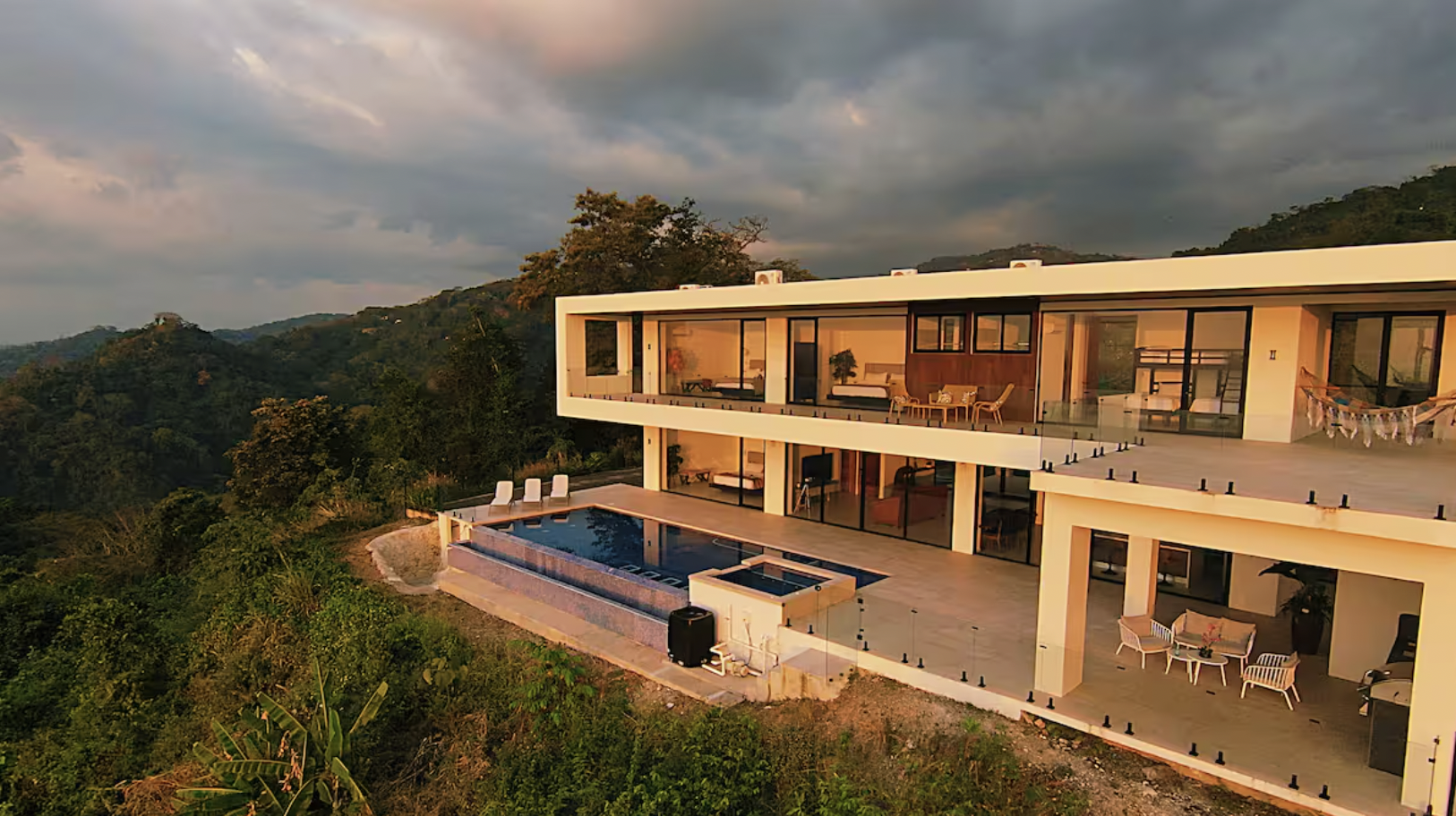 6 bed Single Family Homes For Sale in Tarcoles, Puntarenas - thumb 2