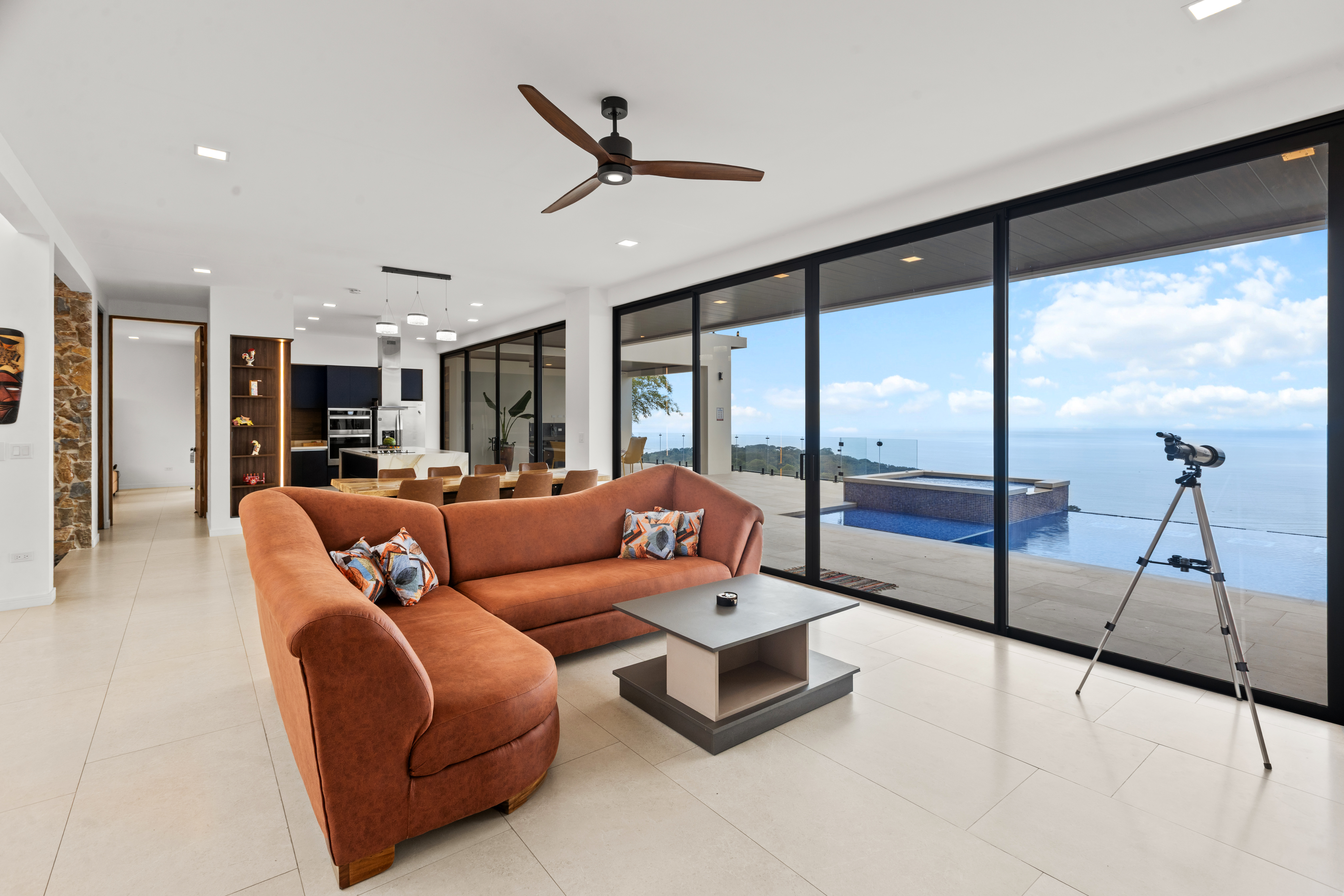 6 bed Single Family Homes For Sale in Tarcoles, Puntarenas - thumb 4