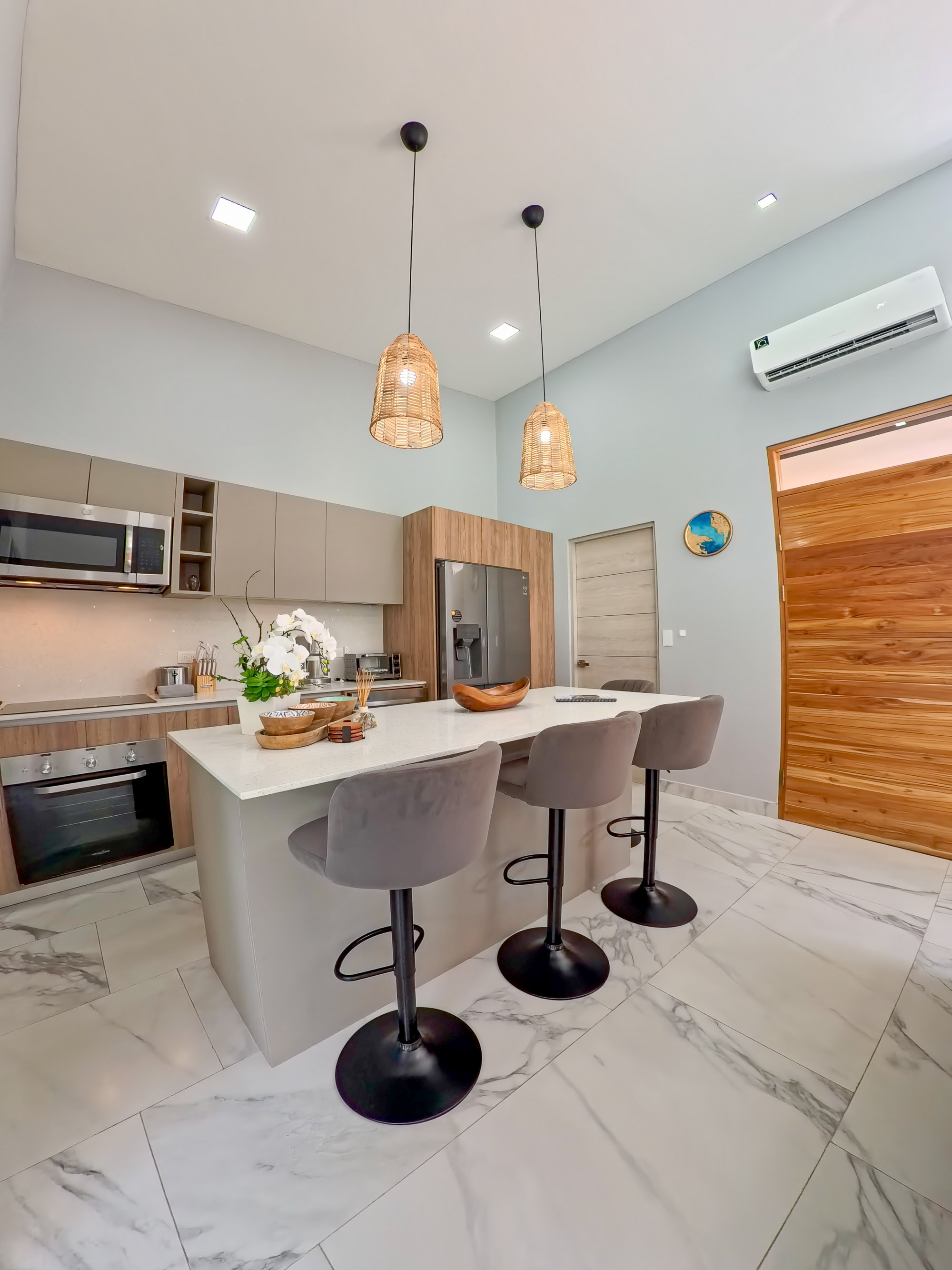 3 bed Single Family Homes For Sale in Manuel Antonio, Puntarenas - thumb 18