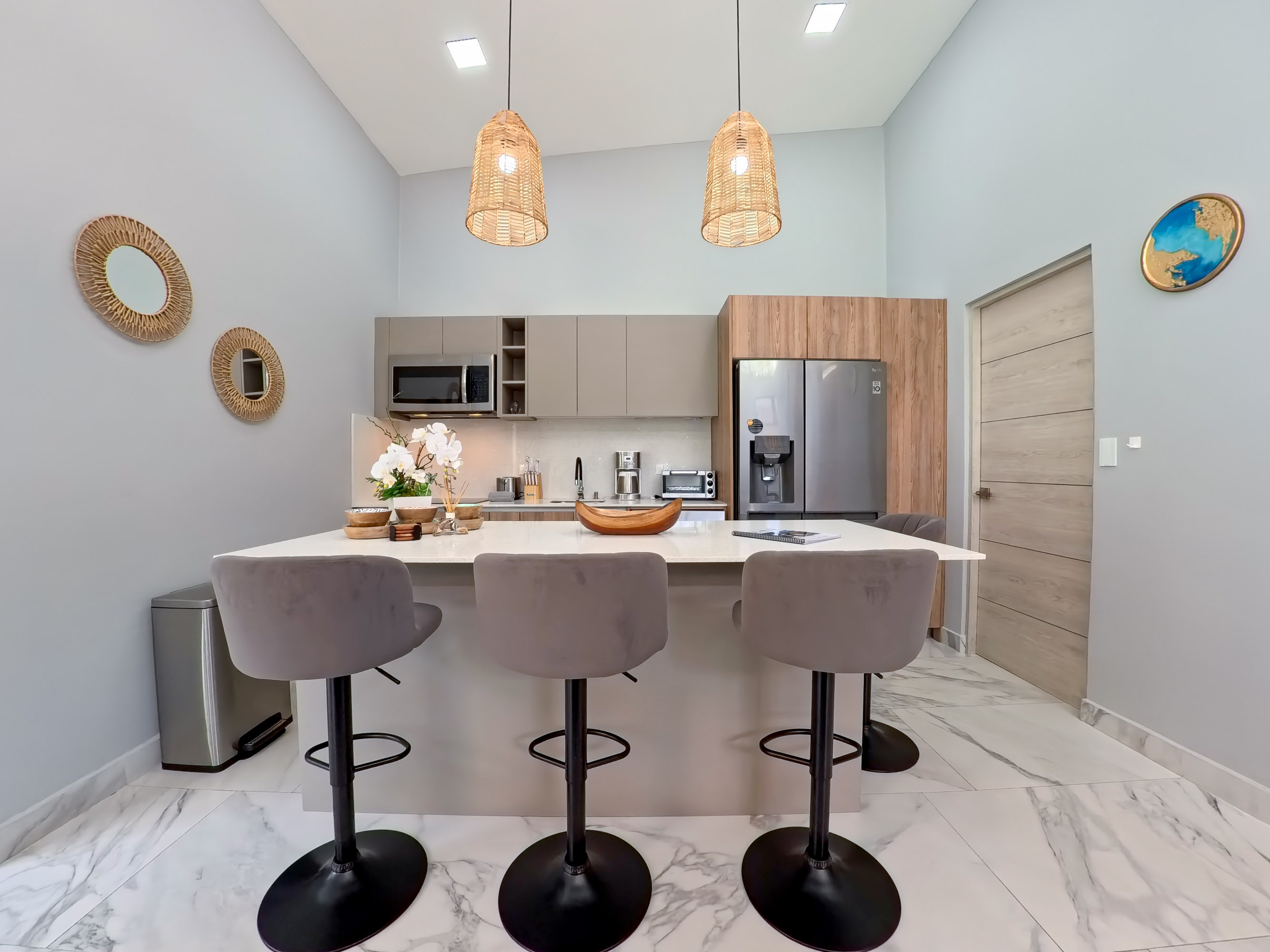 3 bed Single Family Homes For Sale in Manuel Antonio, Puntarenas - thumb 16