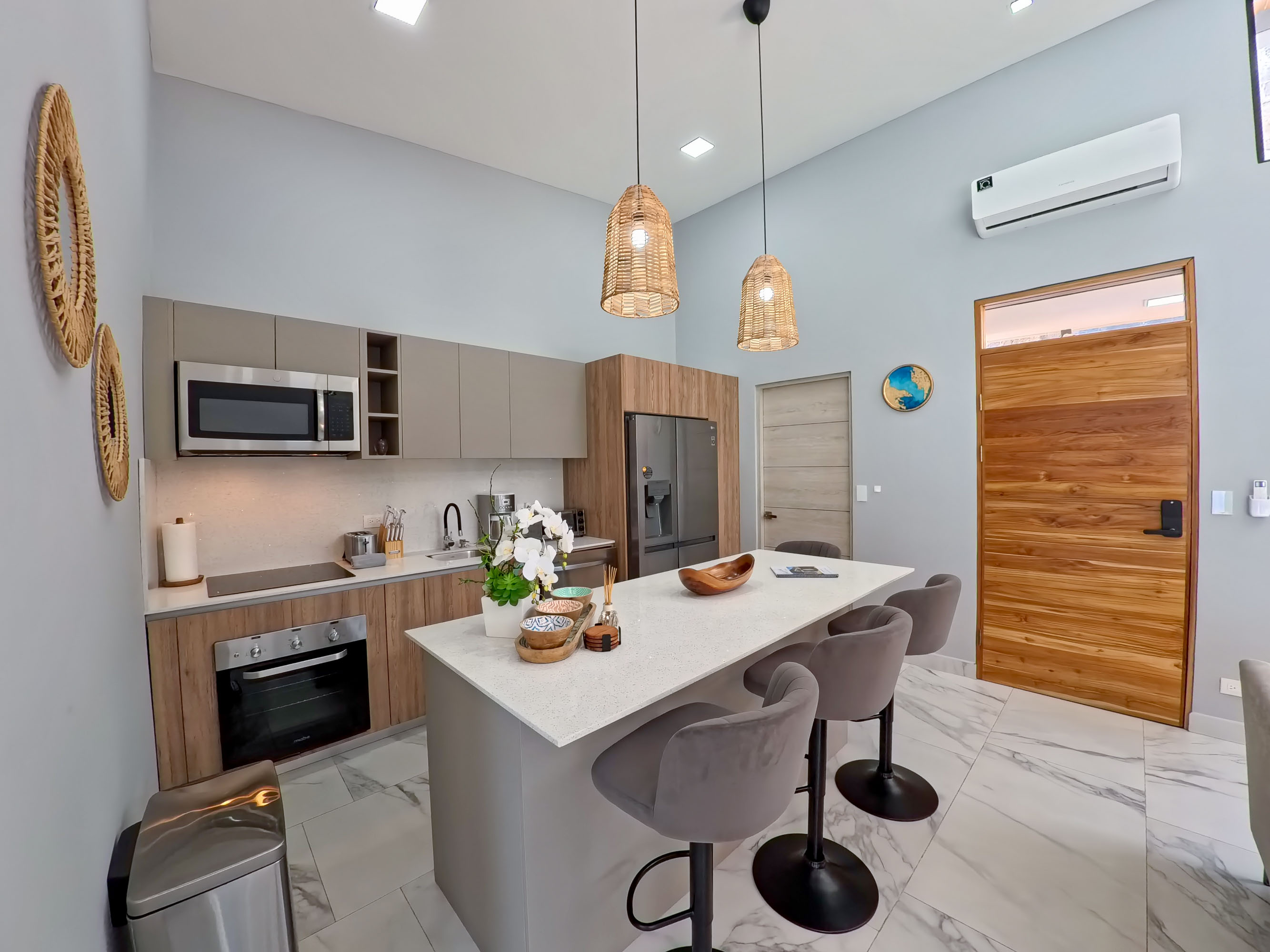 3 bed Single Family Homes For Sale in Manuel Antonio, Puntarenas - thumb 22