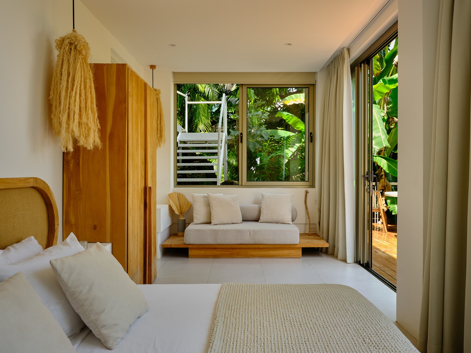 3 bed Single Family Homes For Sale in Santa Teresa, Puntarenas - thumb 12