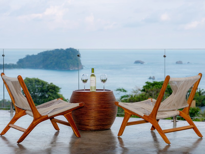 10 bed Single Family Homes For Rent in Quepos, Puntarenas - hero 2