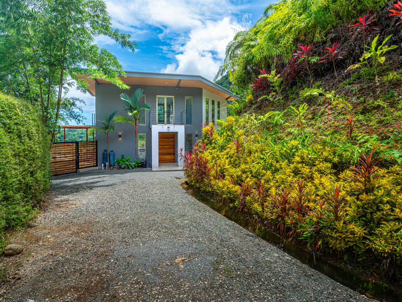 4 bed Single Family Homes For Rent in Dominical, Puntarenas - hero 5