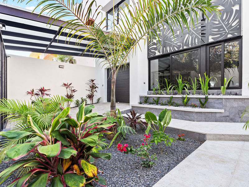5 bed Single Family Homes For Sale in Playa Potrero, Guanacaste - hero 29