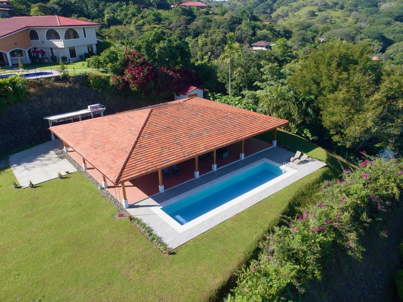 7 bed Single Family Homes For Sale in Atenas, Alajuela - 1