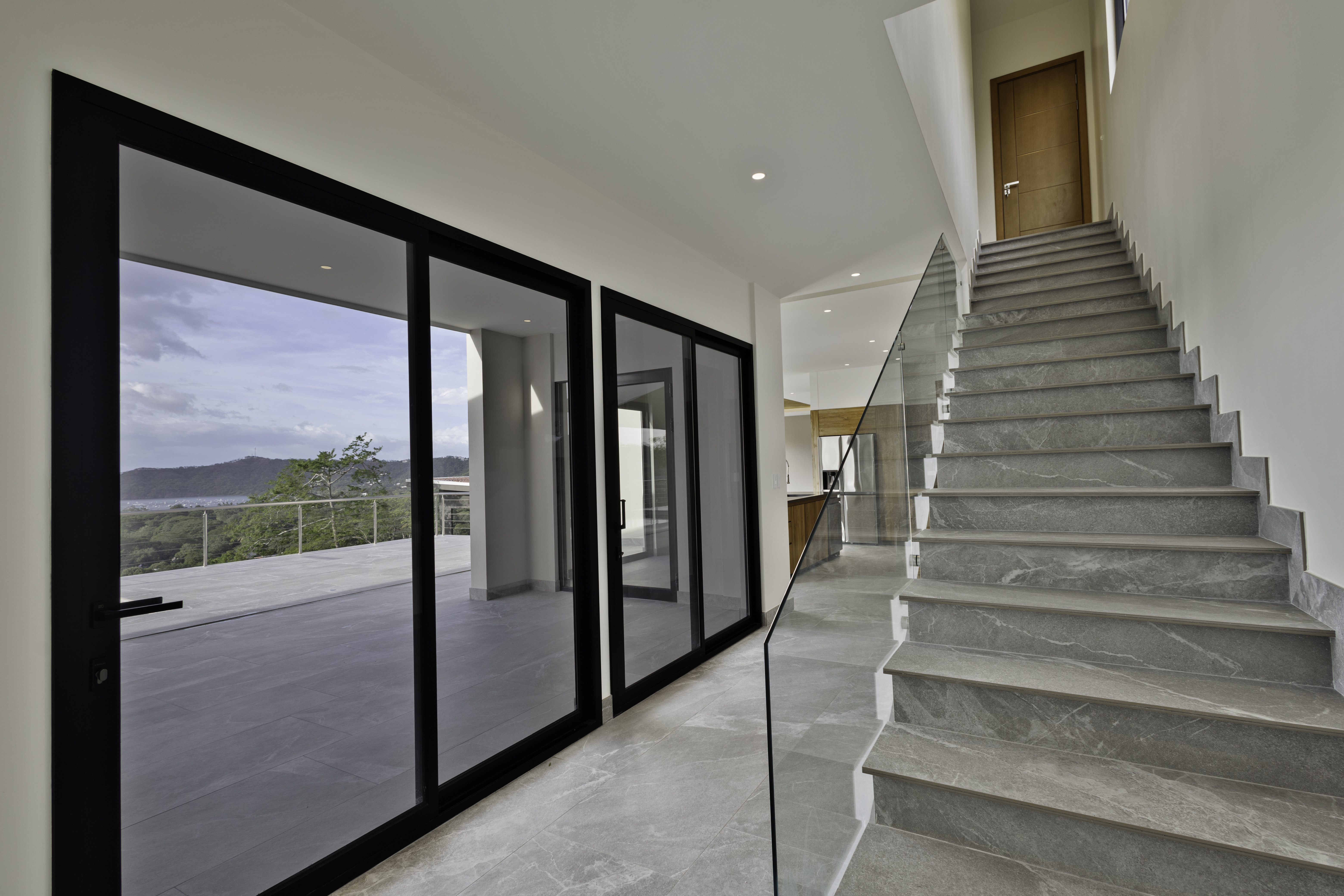 4 bed Single Family Homes For Sale in Playas Del Coco, Guanacaste - thumb 12