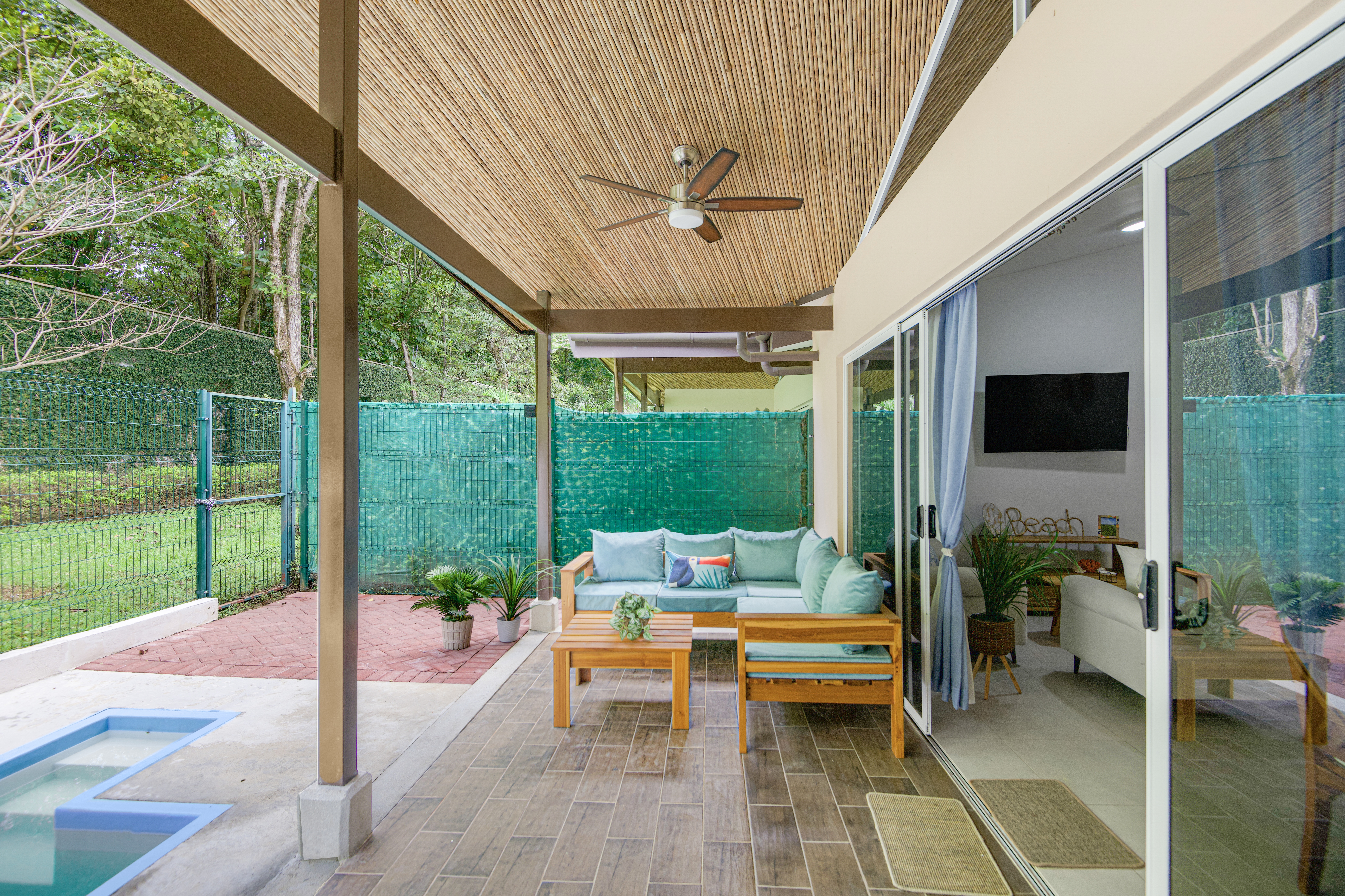 3 bed Single Family Homes For Sale in Jaco, Puntarenas - thumb 4