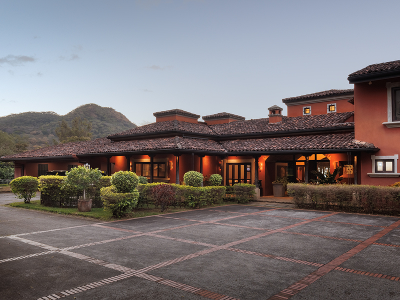 7 bed Single Family Homes For Sale in Santa Ana, San Jose - 1